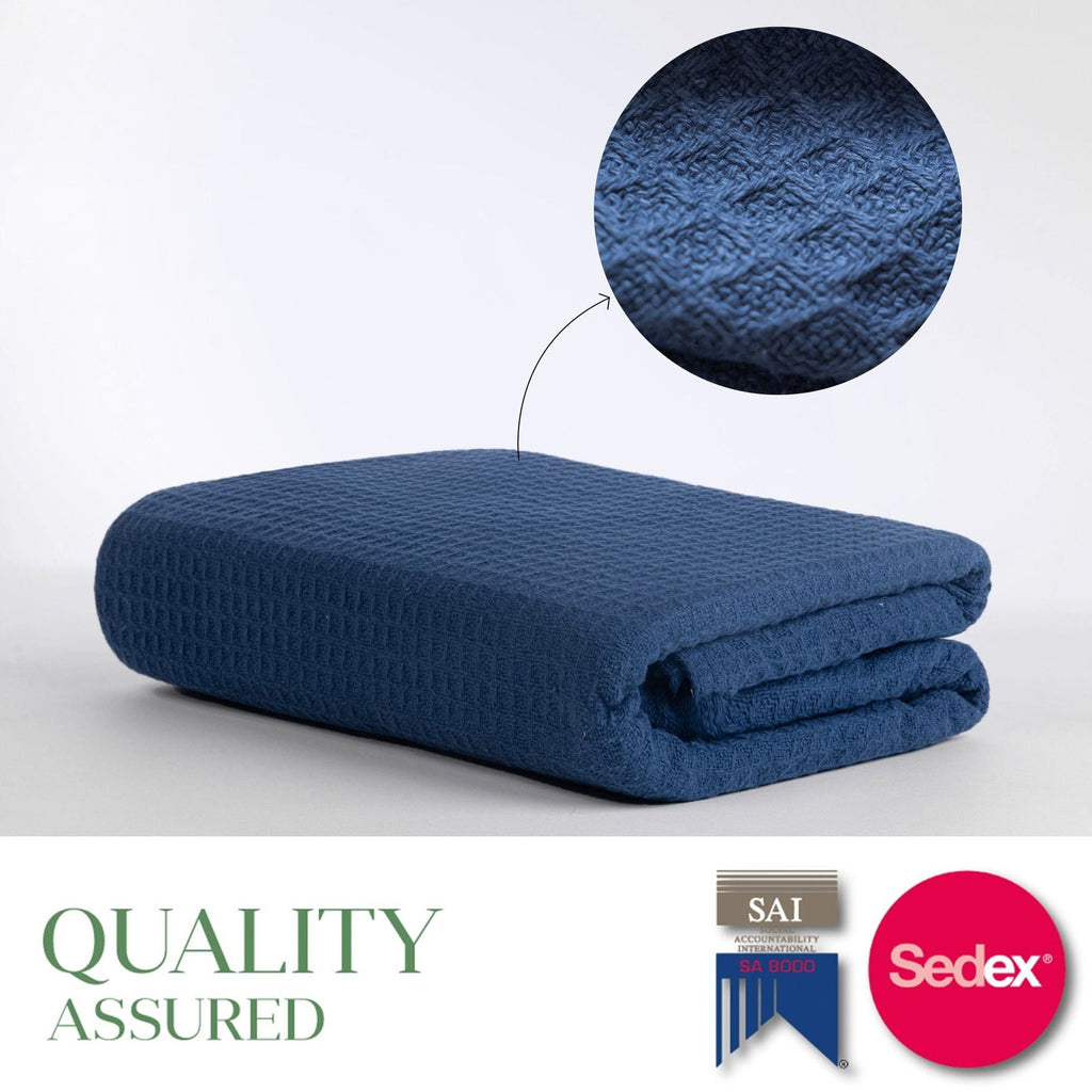Reversible Sherpa Twin Waffle Throw Blanket for Couch (68" x 92"), 100% Cotton Throw Blankets for Bed, Waffle Blanket for Bed (Navy) - Lightweight Plush Warm Blanket for All Seasons Detail