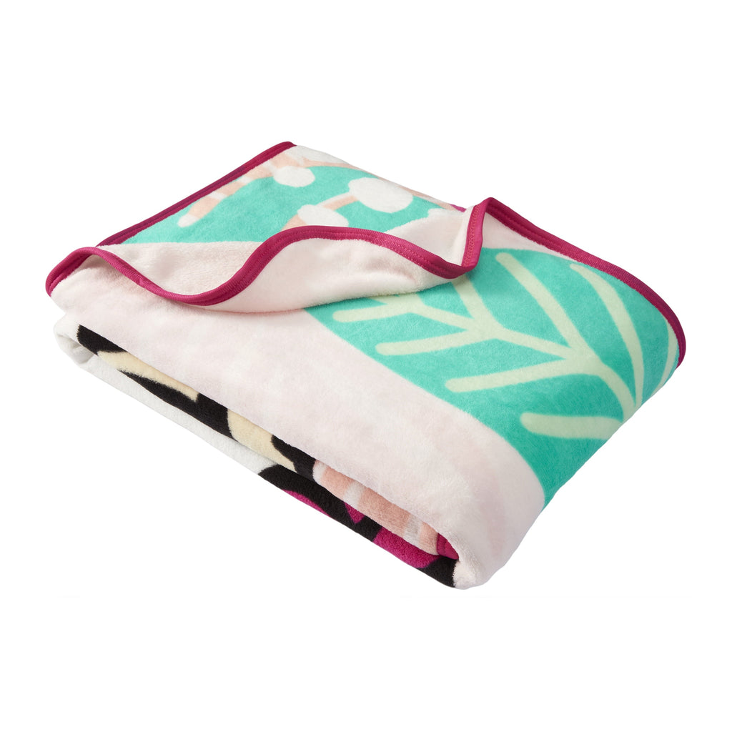 Lightweight Warm Kids Pink White Print Fleece Throw Blanket, 46 x 60 - Super Soft Reversible Sherpa Flannel Blanket Detail