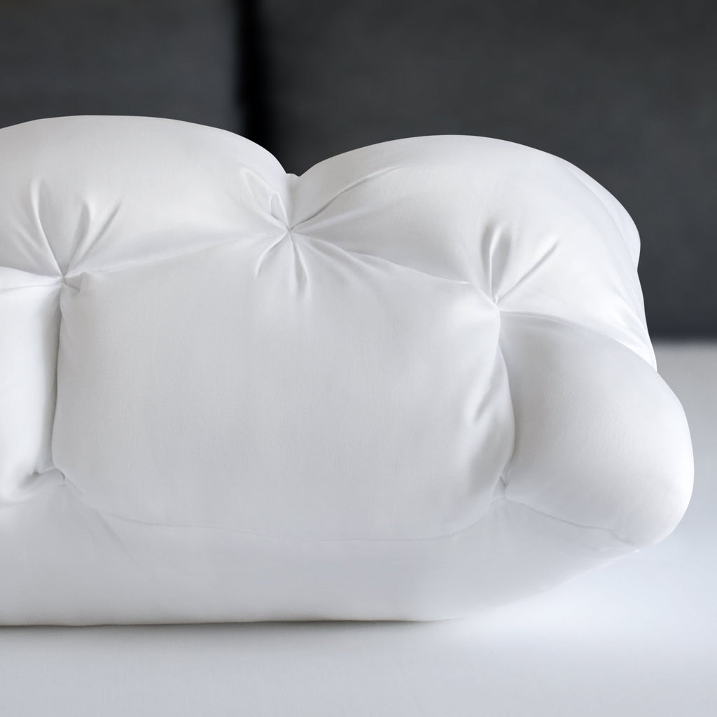 Orthopedic Support Down Alternative Cloud Luxe Bed Pillows, Standard/Queen - Adaptive Huggable Core (2 Pack) - Hotel Quality Plush Sleeping Pillows Detail