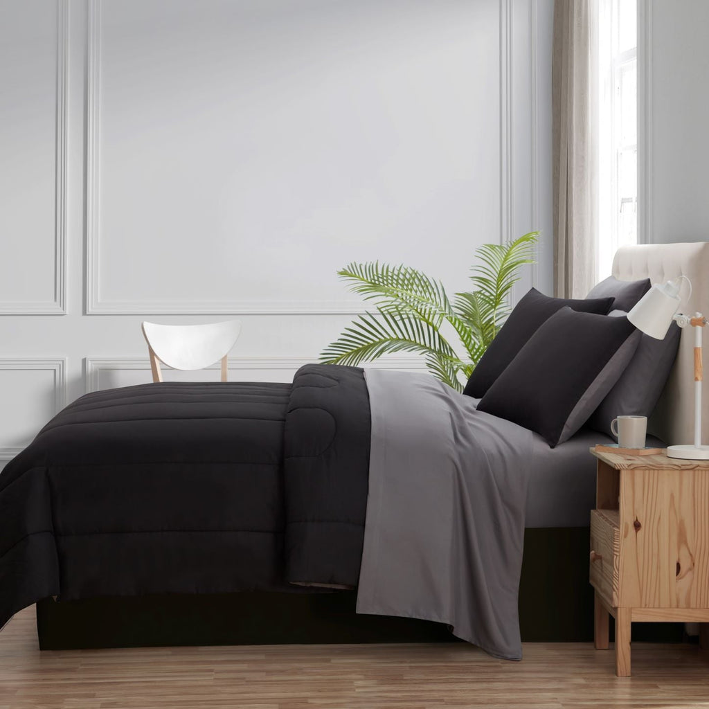 Hypoallergenic Cloud 7 Piece Reversible Bed in a Bag Comforter Set with Sheets, Black, King - Hypoallergenic Ultra-Fluffy Quilt for Winter Detail