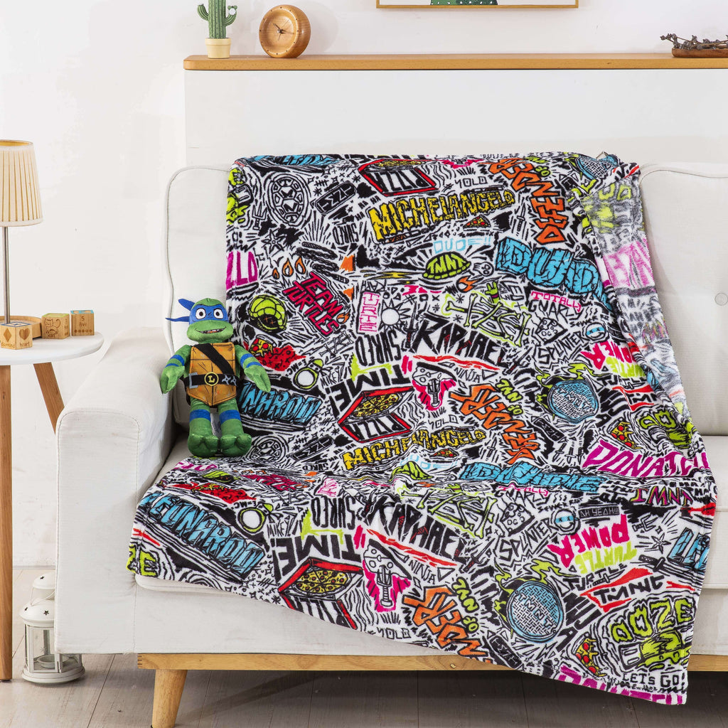Decorative Knitted Teenage Mutant Tutles Sketched Out Kids Silk Touch Throw Blanket with Plush Hugger – Ultra Soft Plush Character Pillo... - Lightweight Plush Warm Blanket for All Seasons Detail