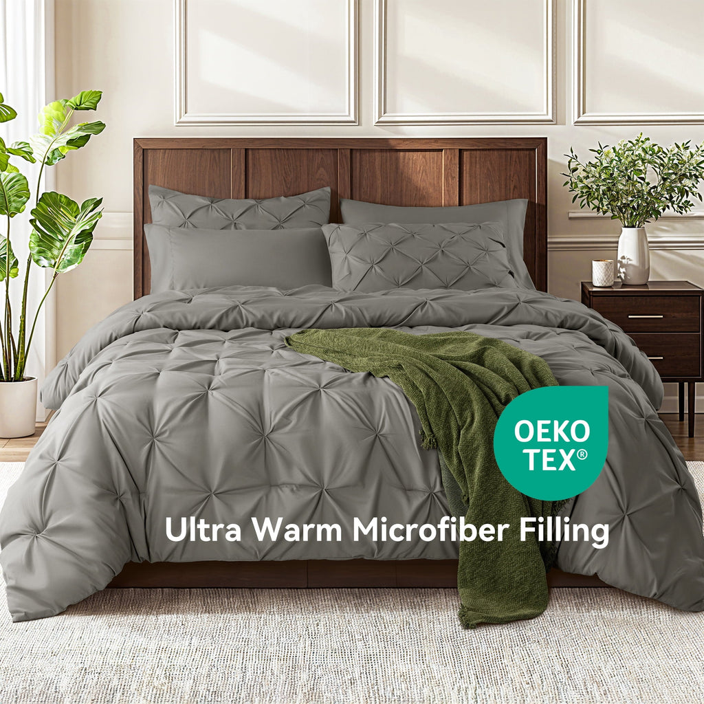 Heavyweight Warmth Queen Comforter Set, 7 Pieces Bedding Sets for All Season, Bed in a Bag with Pleated Comforter - Flat Sheet & Fitted ... - Cloud-Like Soft Lightweight Bed Comforter Detail