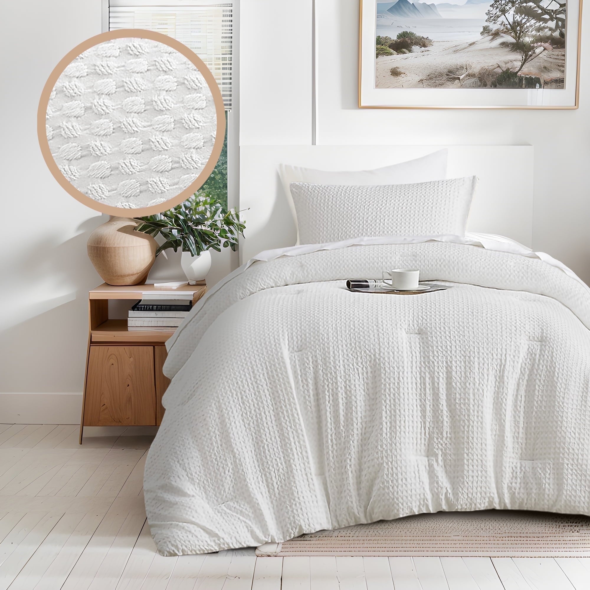 Hypoallergenic Cloud Comforter Sets Twin/Twin-XL, 2 Piece Soft Bedding Sets, Off-White Comforter Bed Set with Pillow Shams - All-Season Down Alternative Comforter Insert Detail