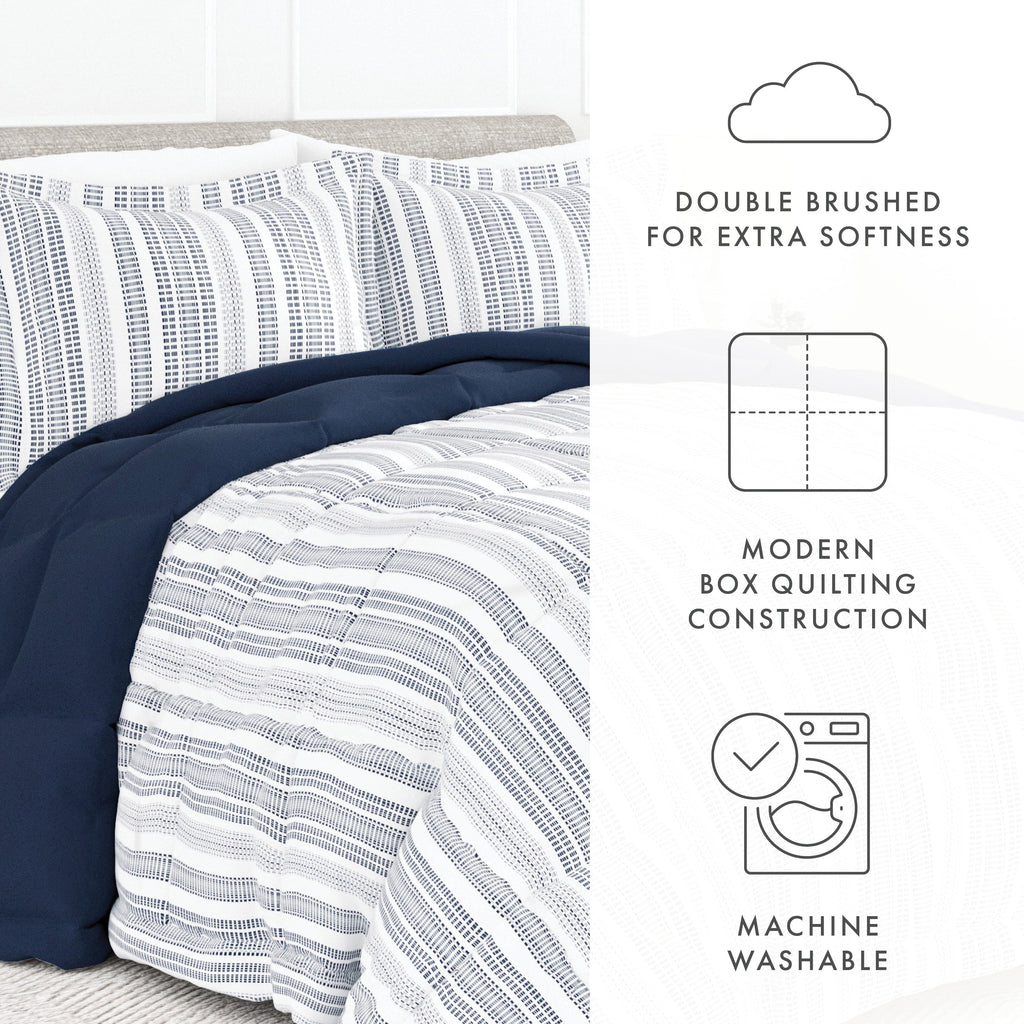 Luxurious Quilted 2-Piece Navy Farmhouse Dreams ReversiblePrint Comforter Set, Twin/TwinXL - All-Season Down Alternative Comforter Insert Detail