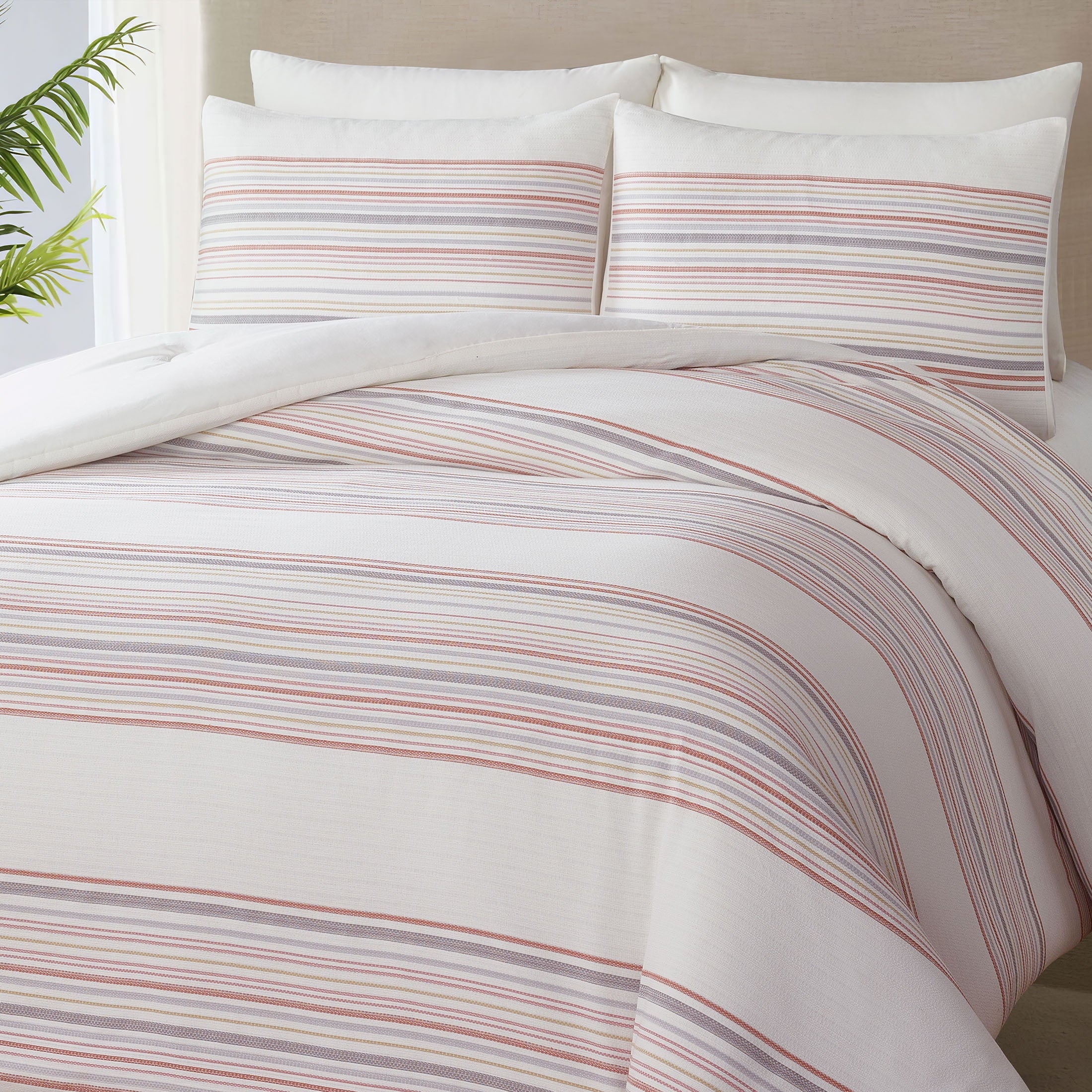 Heavyweight Warmth 3-Piece Red Yarn Dye Stripe Comforter Set, Full/Queen - Luxurious Quilted Duvet Cover Set Detail