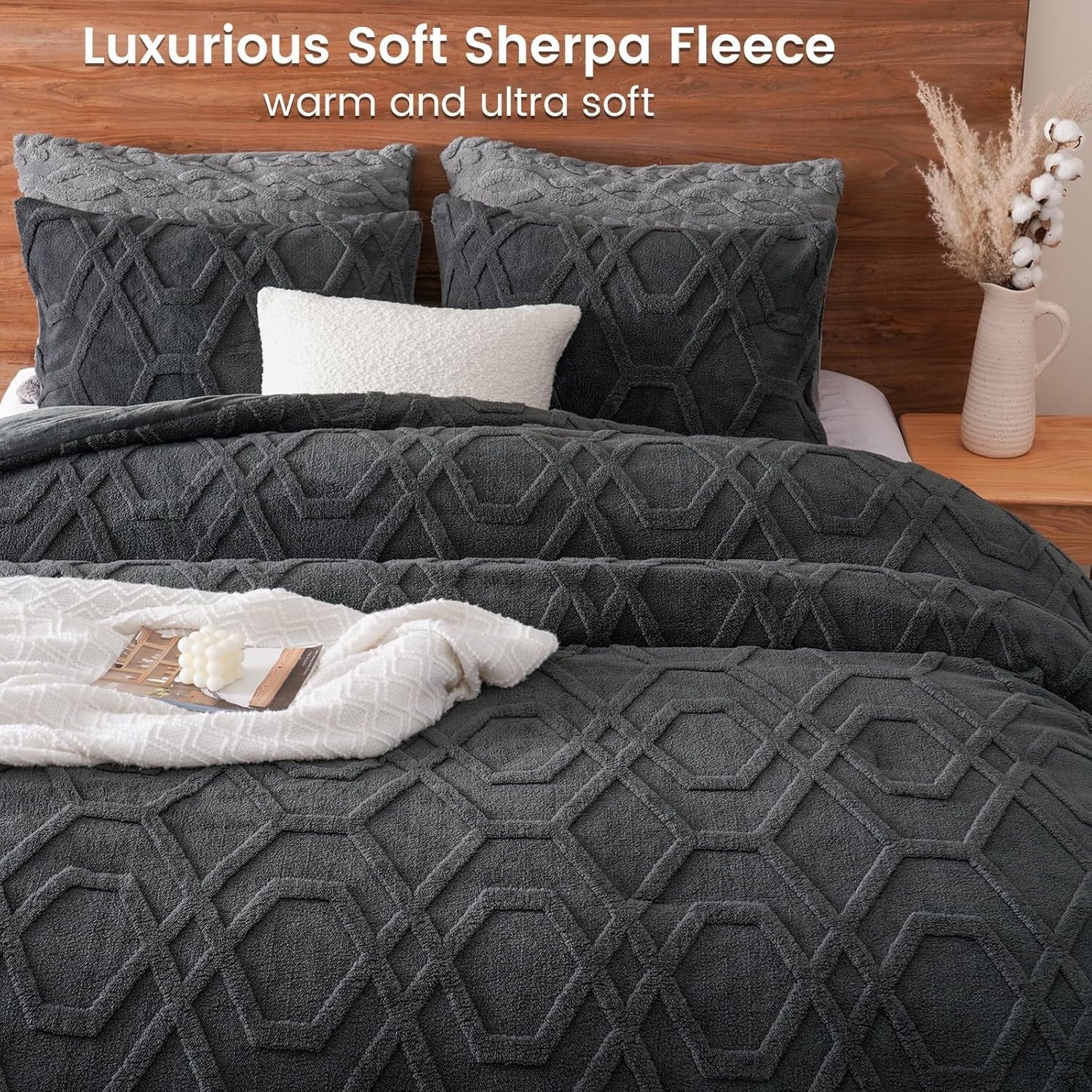 Hypoallergenic Cloud Warm Sherpa Fleece Queen Comforter Set, 3D Tufted Fluffy Dark Grey Bedding for Winter, Soft 3 Pieces Shaggy Bed Set, ... - Luxurious Quilted Duvet Cover Set Detail