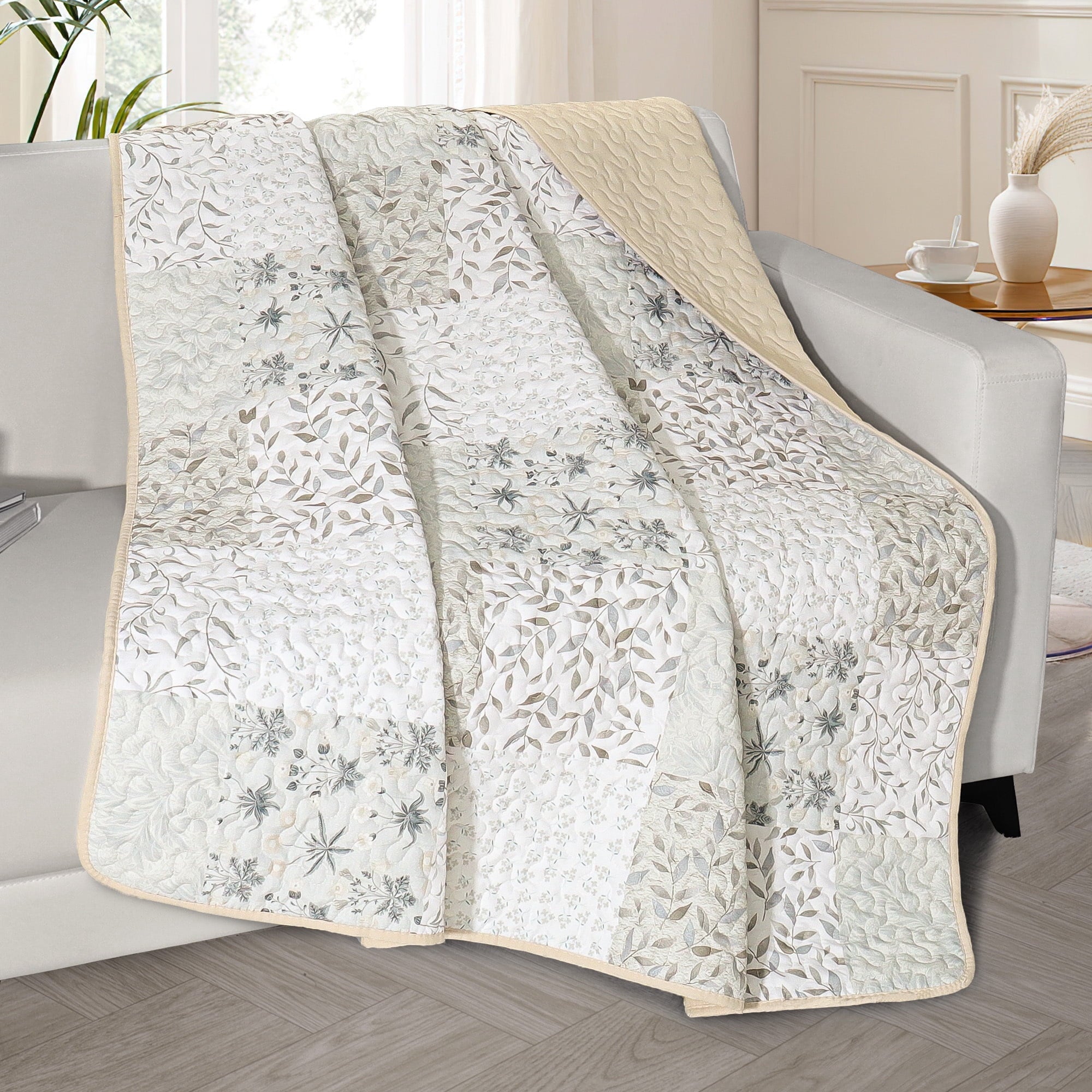 Super Soft Flannel Microfiber Boho Patchwork Pattern Quilted Throw Blanket for Bed/Couch/Sofa, Soft and Lightweight (50"x 60", Grey) - Cozy Fleece Throw Blanket for Couch & Bed Detail