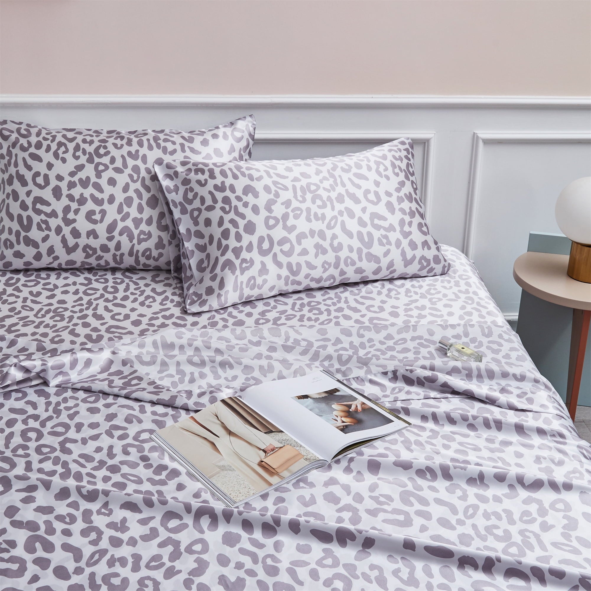 Cooling Sateen Satin Sheets Twin Silk Sheets Silver Leopard Bed Sheet Set Deep Pocket Bed Flat Fitted Sheet, 3-Pieces - Cooling Hotel Quality Bedding Sheets and Pillowcases Detail
