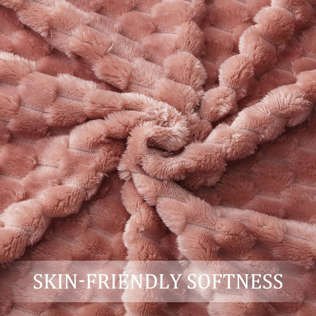 Decorative Knitted Large Soft Fleece Throw Blanket, 50"x70" Stylish Jacquard Throw Blanket for Couch, Cozy, Warm, Lightweight Dusty Pink... - Super Soft Reversible Sherpa Flannel Blanket Detail