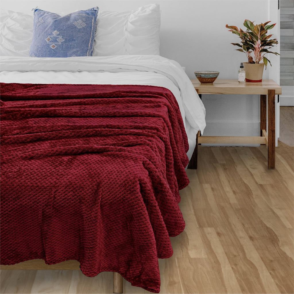Reversible Sherpa Maroon Red Throw Blanket for Couch, Twin Bed, Soft Fleece Throws for Sofa Chair, Fuzzy Waffle Textured Blanket, Cozy ... - Luxury Knitted Decorative Throw Blanket with Fringes Detail