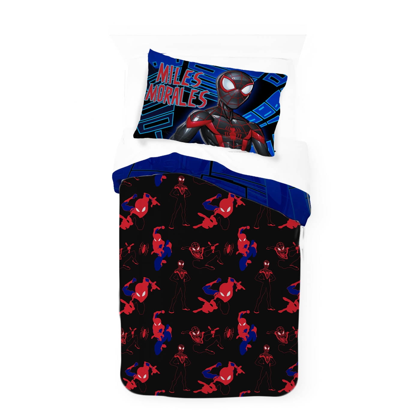 Luxurious Quilted Spiderman Techno City Kids 2 Piece Blue Reversible Comforter and Pillowcase Set, Twin/Full - Cloud-Like Soft Lightweight Bed Comforter Detail