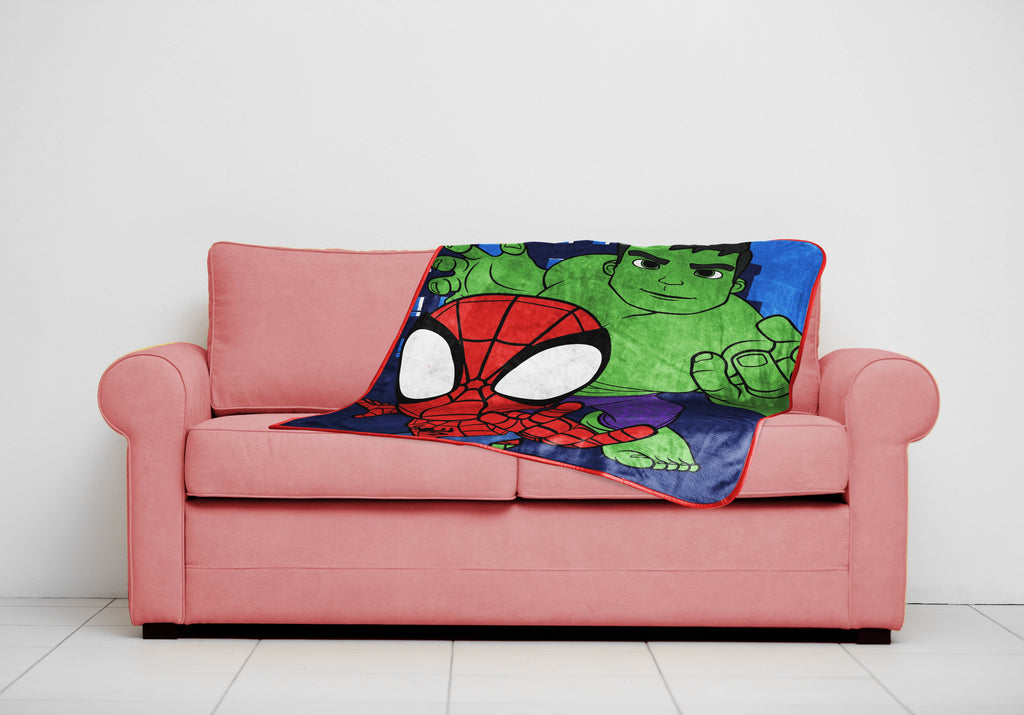 Lightweight Warm Spidey & His Amazing Friends Kids Throw, 46 x 60, Microfiber, Blue, Marvel - Super Soft Reversible Sherpa Flannel Blanket Detail