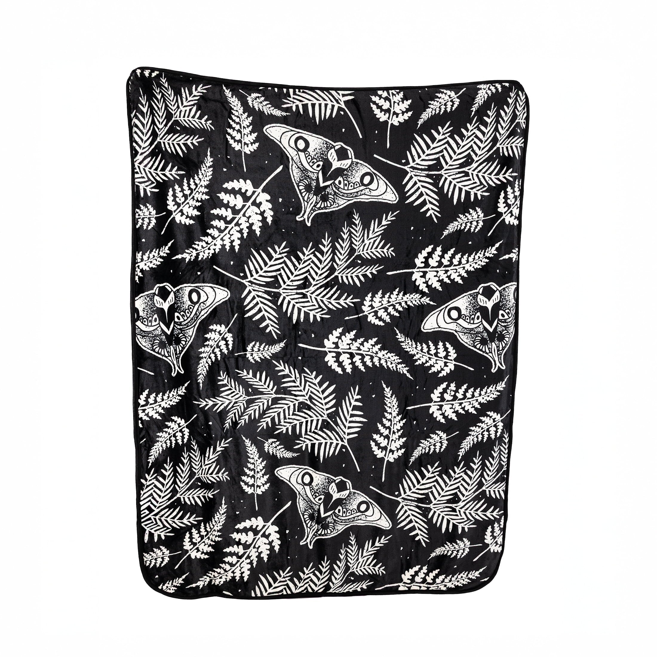 Super Soft Flannel Black and White Polyester Throw Blanket, 50" X 60" - Super Soft Reversible Sherpa Flannel Blanket Detail