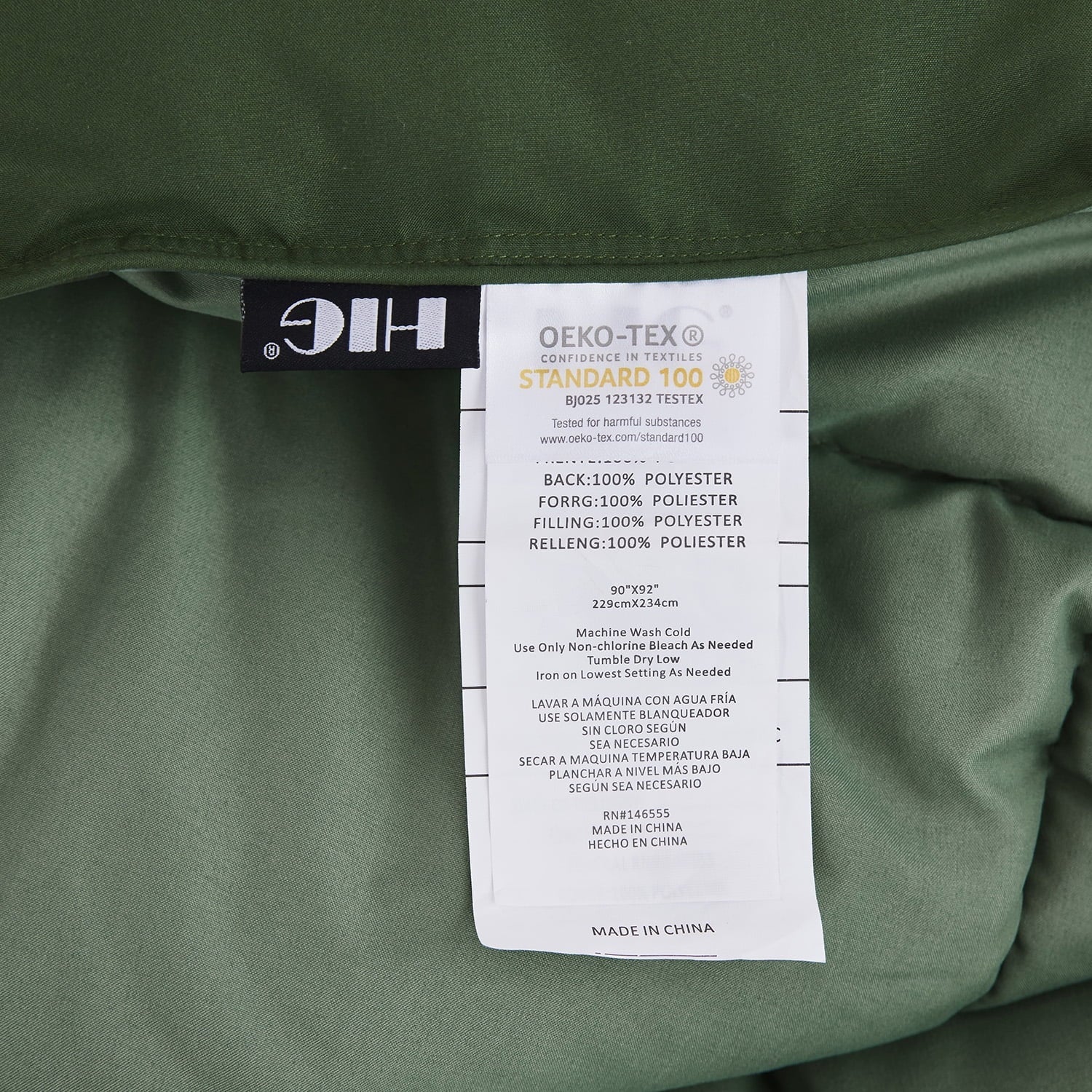 Luxurious Quilted Light Weight Down Alternative Comforter Set, Queen, Green, Reversible - Cloud-Like Soft Lightweight Bed Comforter Detail
