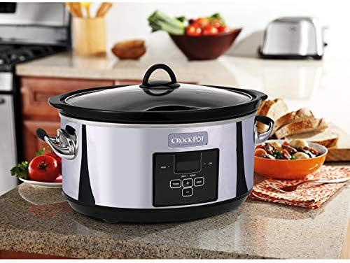 Large Capacity Crock-Pot 7 Quart Programmable Slow Cooker – Polished Platinum S23E - Stainless Steel Slow Cooker with Locking Lid Detail