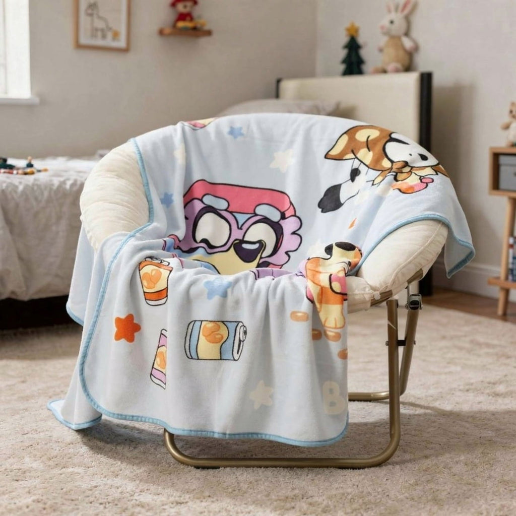 Reversible Sherpa Family Kids Throw Blanket, Soft Coral Fleece, Multicolor, 46" x 60" - Cozy Fleece Throw Blanket for Couch & Bed Detail