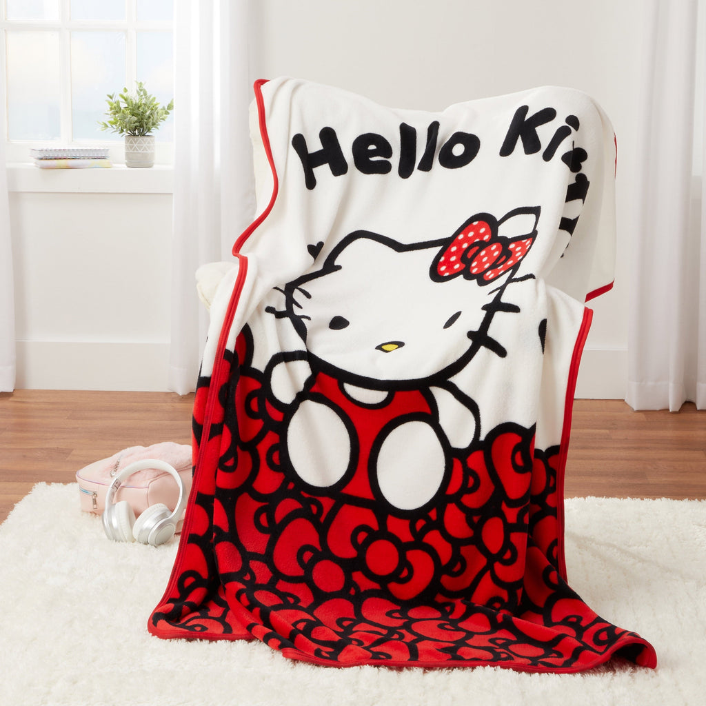 Decorative Knitted Kids Red White Print Fleece Throw Blanket, 46 x 60 - Lightweight Plush Warm Blanket for All Seasons Detail