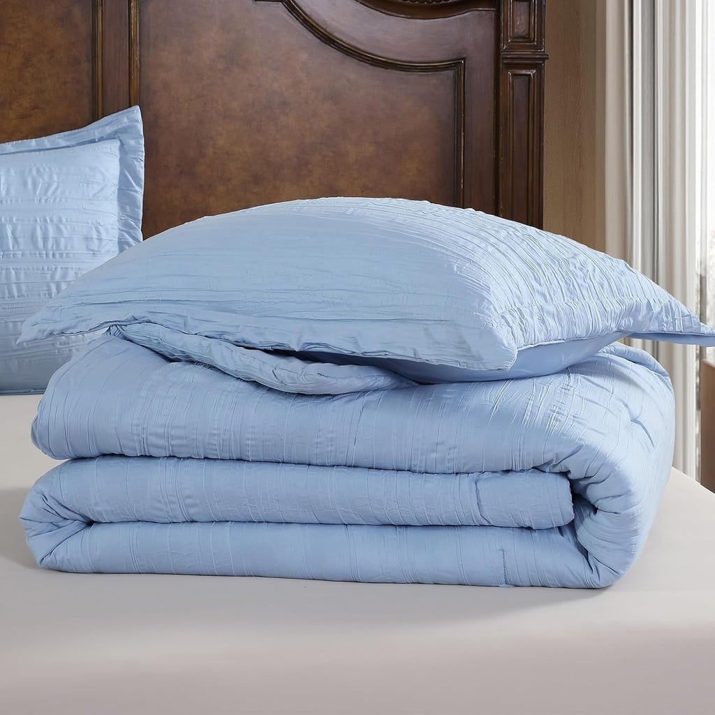 Luxurious Quilted Queen Comforter Set Chambray Blue, 3 Pieces Comforter Set, All Season Lightweight Soft Embossed Bedding (86" x 88" Co... - All-Season Down Alternative Comforter Insert Detail