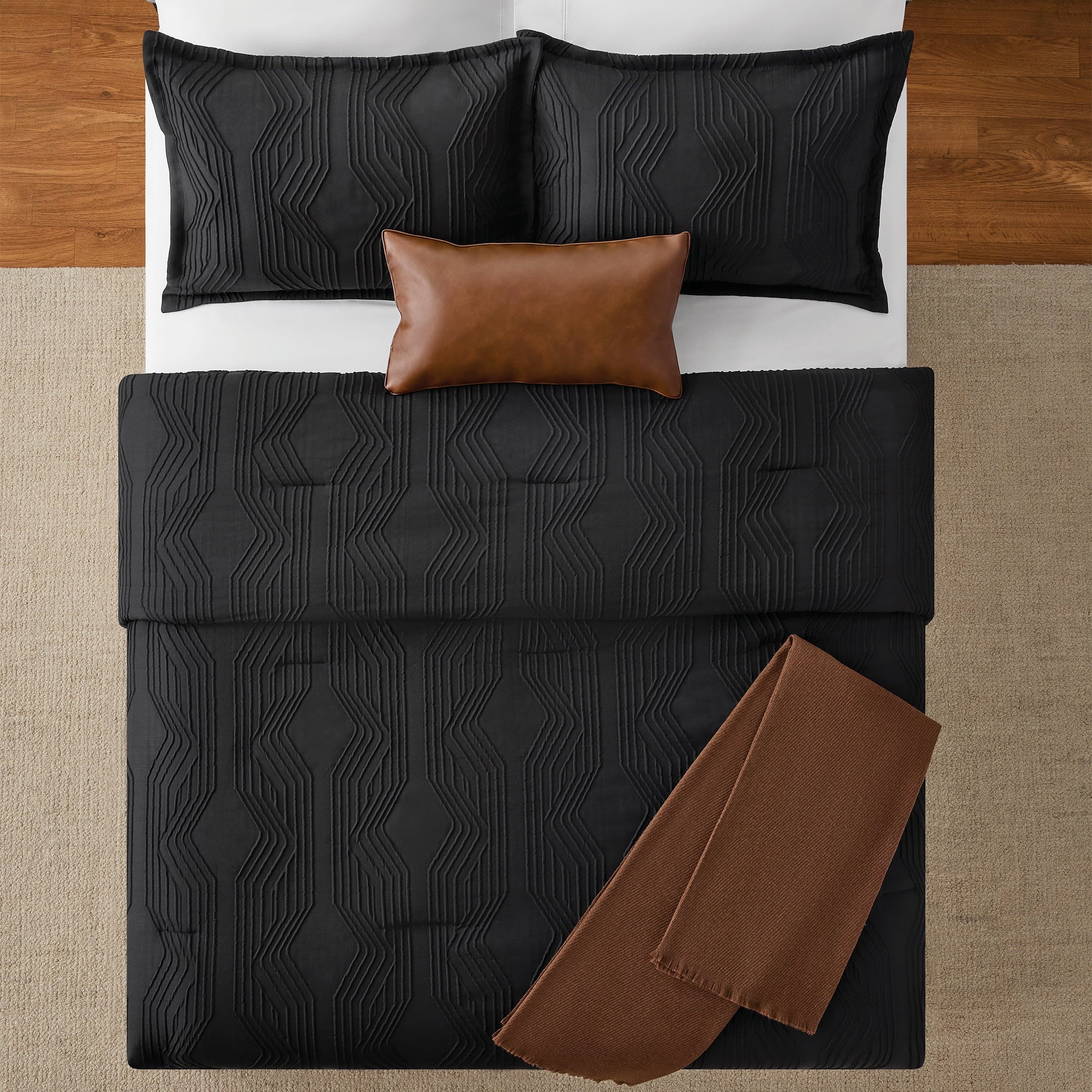 Luxurious Quilted Full/Queen Comforter Set, All-Season, 5-Piece, Black Jacquard Geo - Cloud-Like Soft Lightweight Bed Comforter Detail