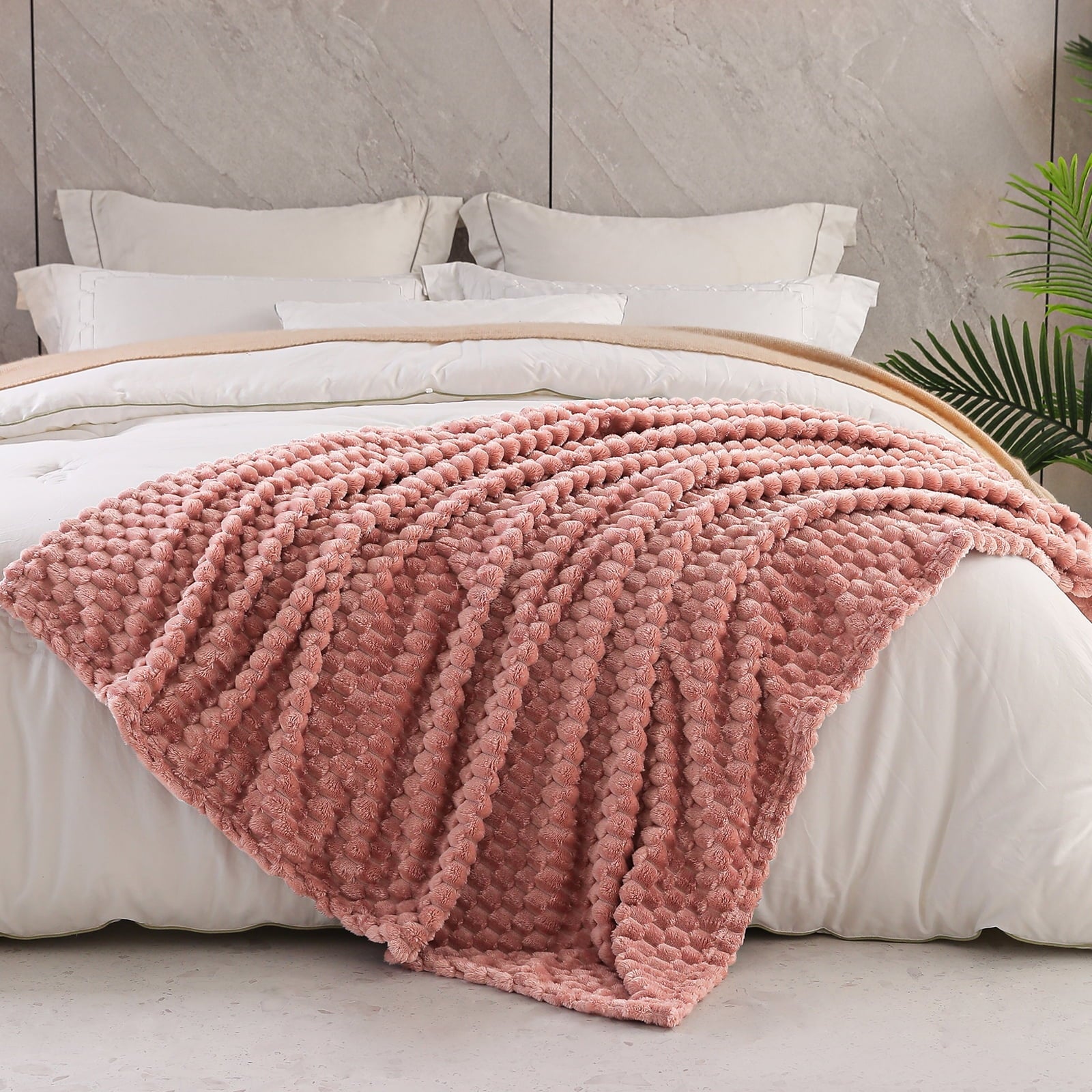 Decorative Knitted Large Soft Fleece Throw Blanket, 50"x70" Stylish Jacquard Throw Blanket for Couch, Cozy, Warm, Lightweight Dusty Pink... - Super Soft Reversible Sherpa Flannel Blanket Detail