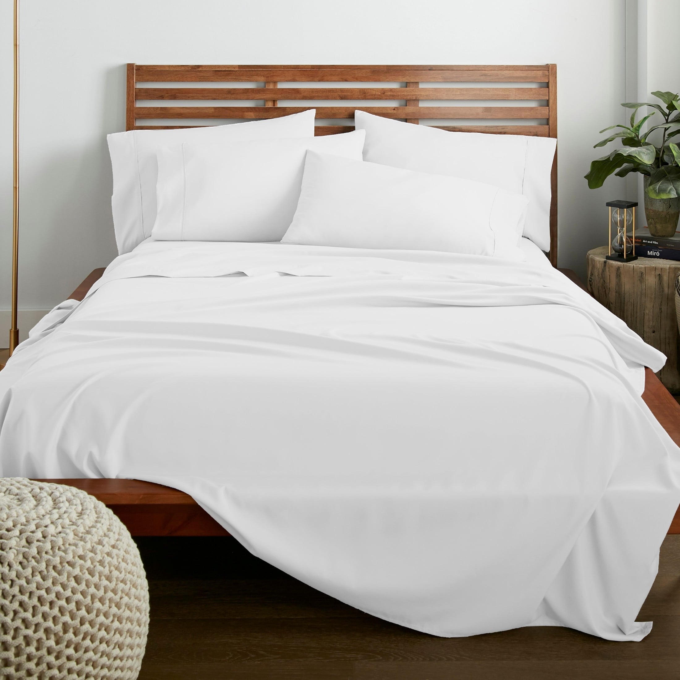 Ultra-Soft Queen Size 6 Piece Bed Sheet Set White - Ultra Soft Microfiber Deep Pocket Wrinkle Free - Premium Ultra-Soft Pillowcase Pair for Sleeping Detail