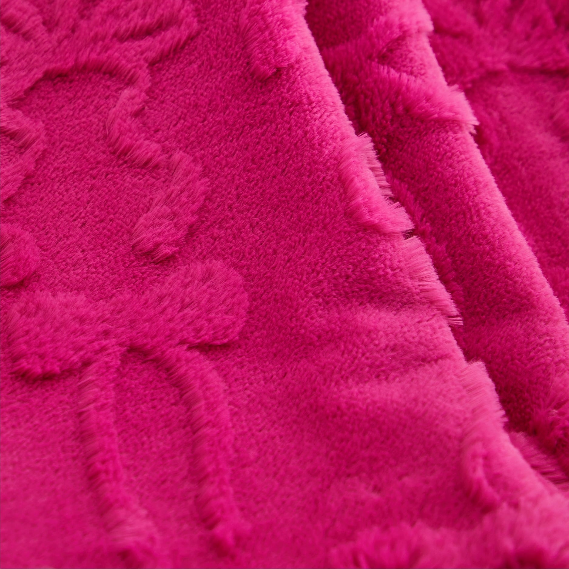 Cozy Fleece Gen Z 50" x 60"Carved Bow Faux Fur Throw - Luxury Knitted Decorative Throw Blanket with Fringes Detail