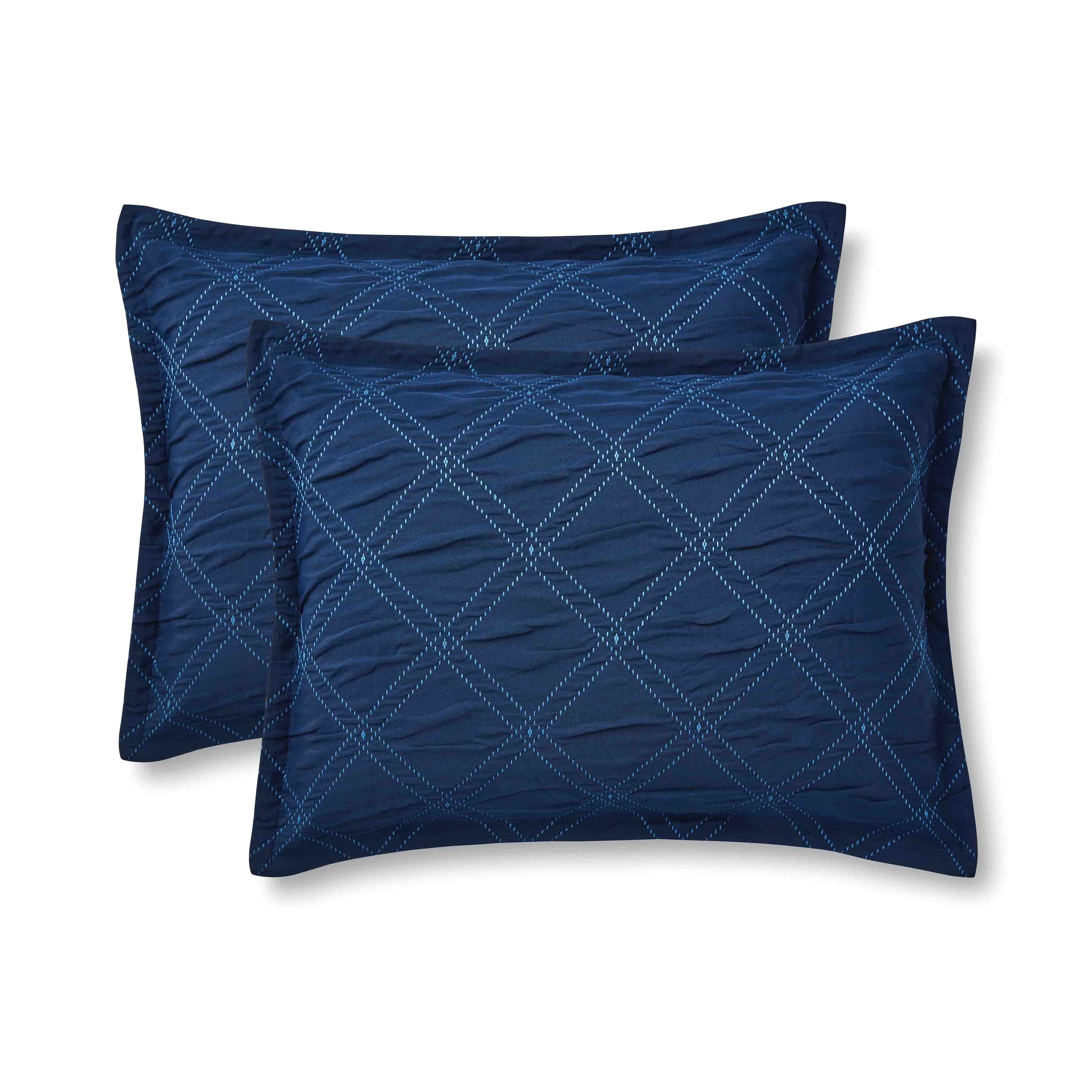 Heavyweight Warmth 5-Piece Reversible Comforter Set Navy Cross Stitch Bedding with Decor Pillow and Throw, Full/Queen - All-Season Down Alternative Comforter Insert Detail