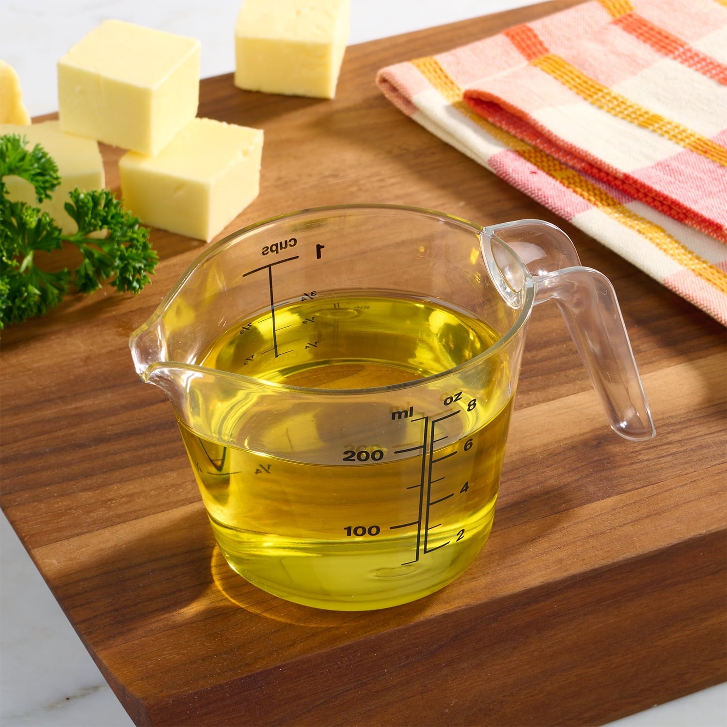 Time-Saving 1 Cup Large Spout Plastic Measuring Cup, Clear - Premium Stainless Steel Garlic Presser & Peeler Detail