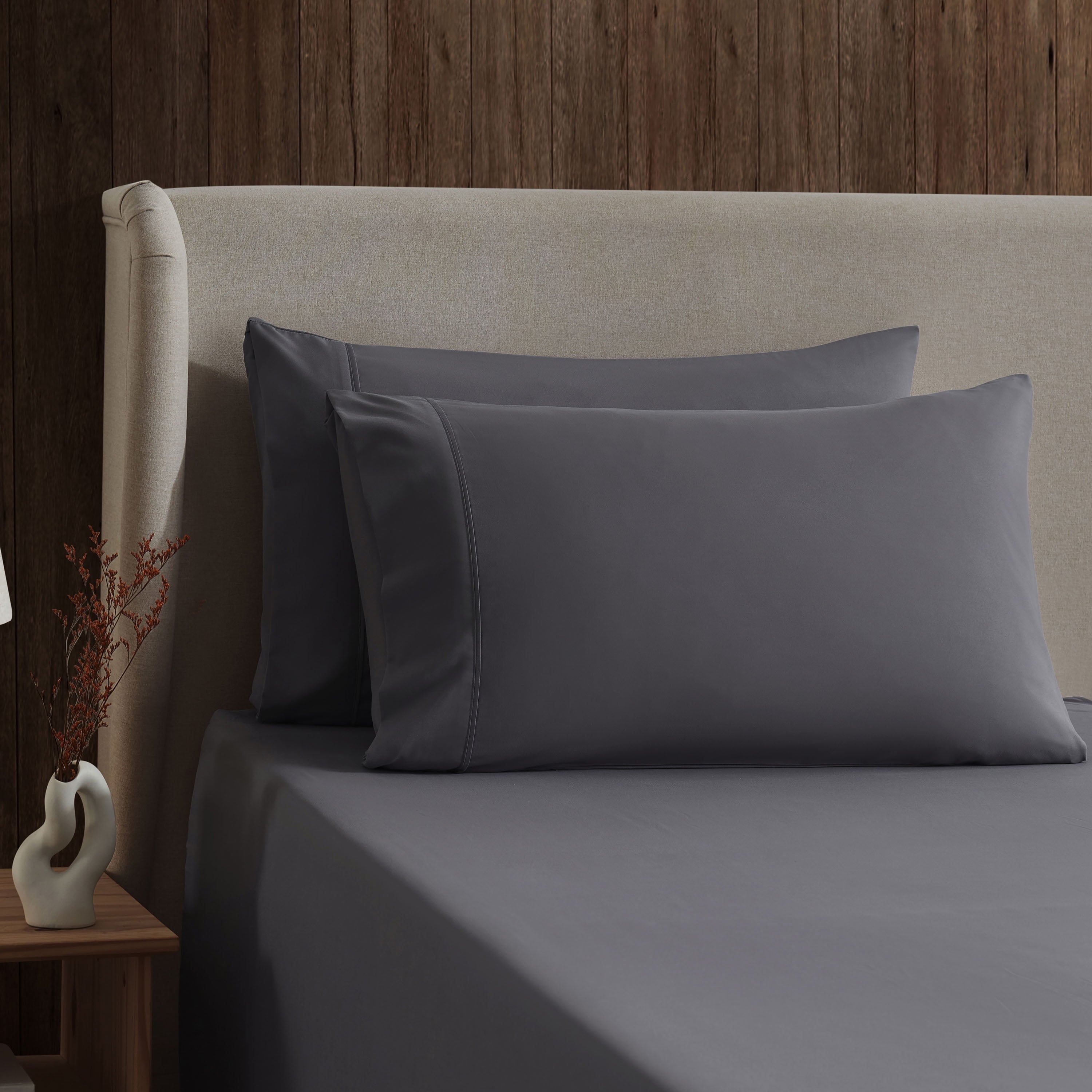 Ultra-Soft Queen Sheets Set, 1800 Series Extra Deep Pocket Sheets Queen Soft Microfiber Bed Sheets, 4 Piece Queen Sheet sets - Cooling Hotel Quality Bedding Sheets and Pillowcases Detail
