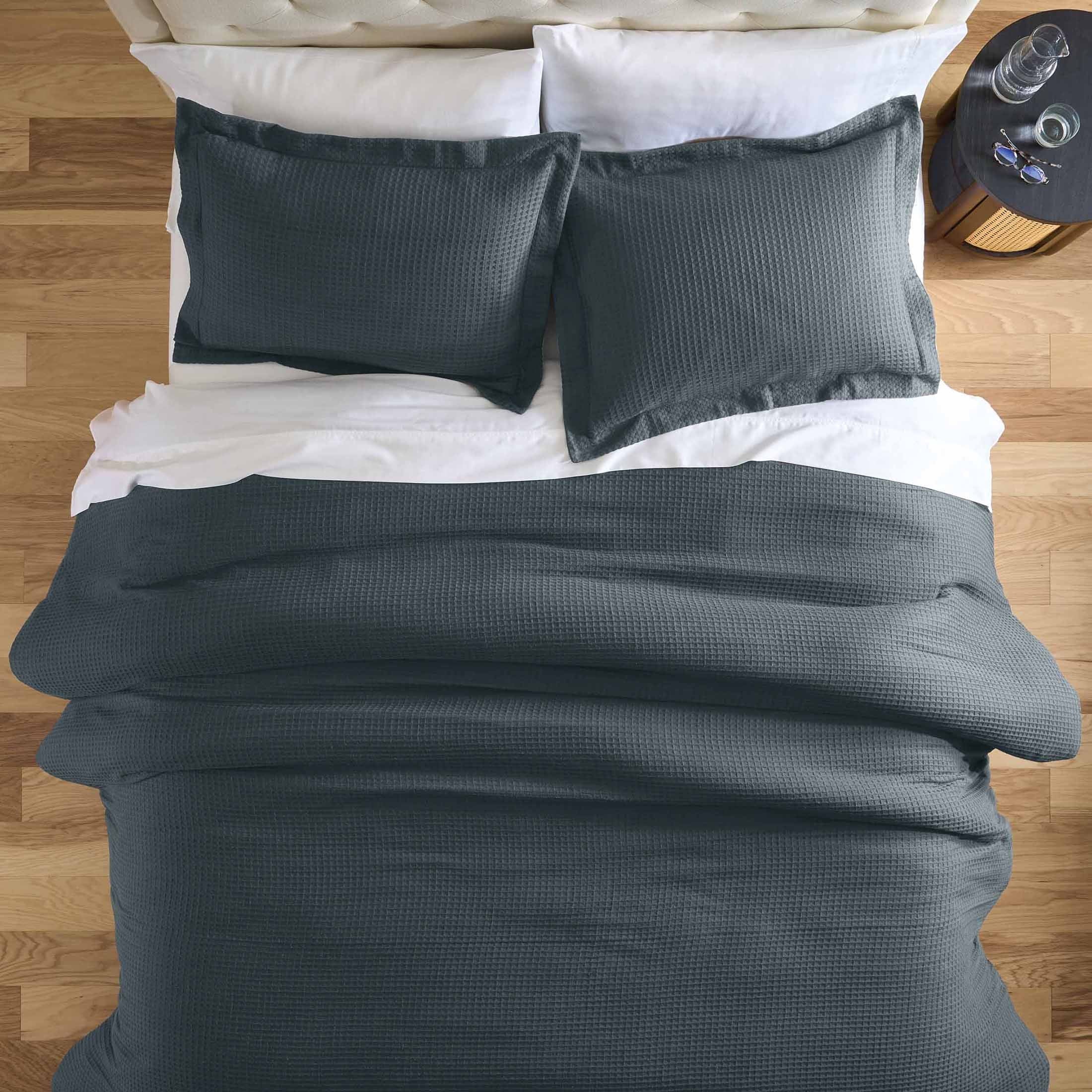 All-Season 3-Piece Grey Waffle Comforter Set, Adult Full/Queen - Cloud-Like Soft Lightweight Bed Comforter Detail
