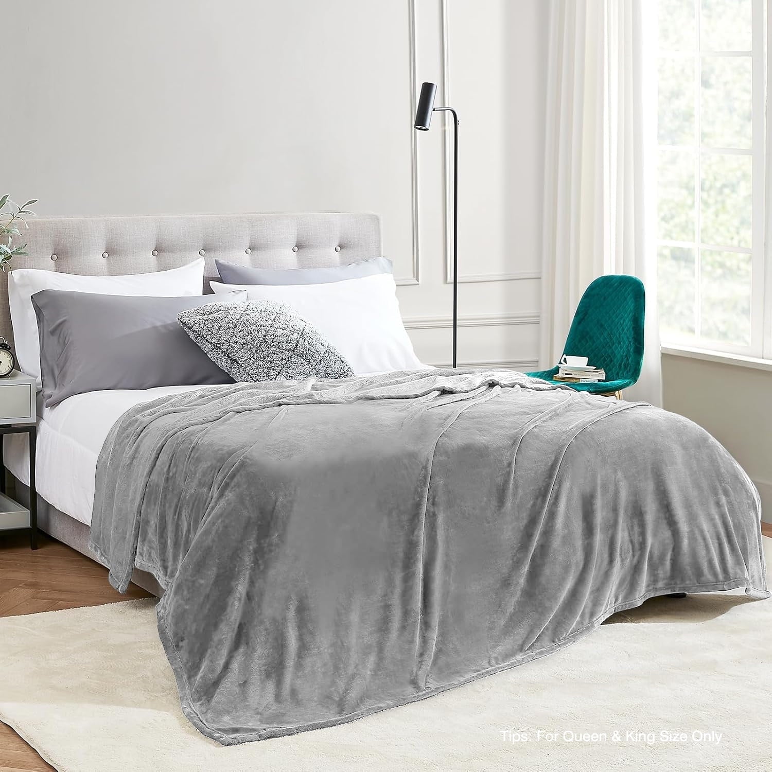 Lightweight Warm Twin Size Blanket for Bed, 60x80inch Super Cozy Soft Bed Blanket for Sleep Snap, Lightweight Reversible Blankets and ... - Lightweight Plush Warm Blanket for All Seasons Detail