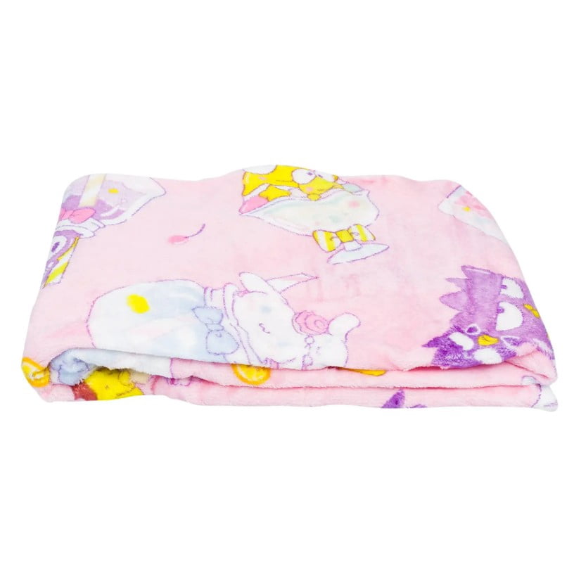 Super Soft Flannel Hello Kitty Soft and Friends Silky Fleece Throw 40"x50" Kids Blanket "Cool Treat" - Super Soft Reversible Sherpa Flannel Blanket Detail