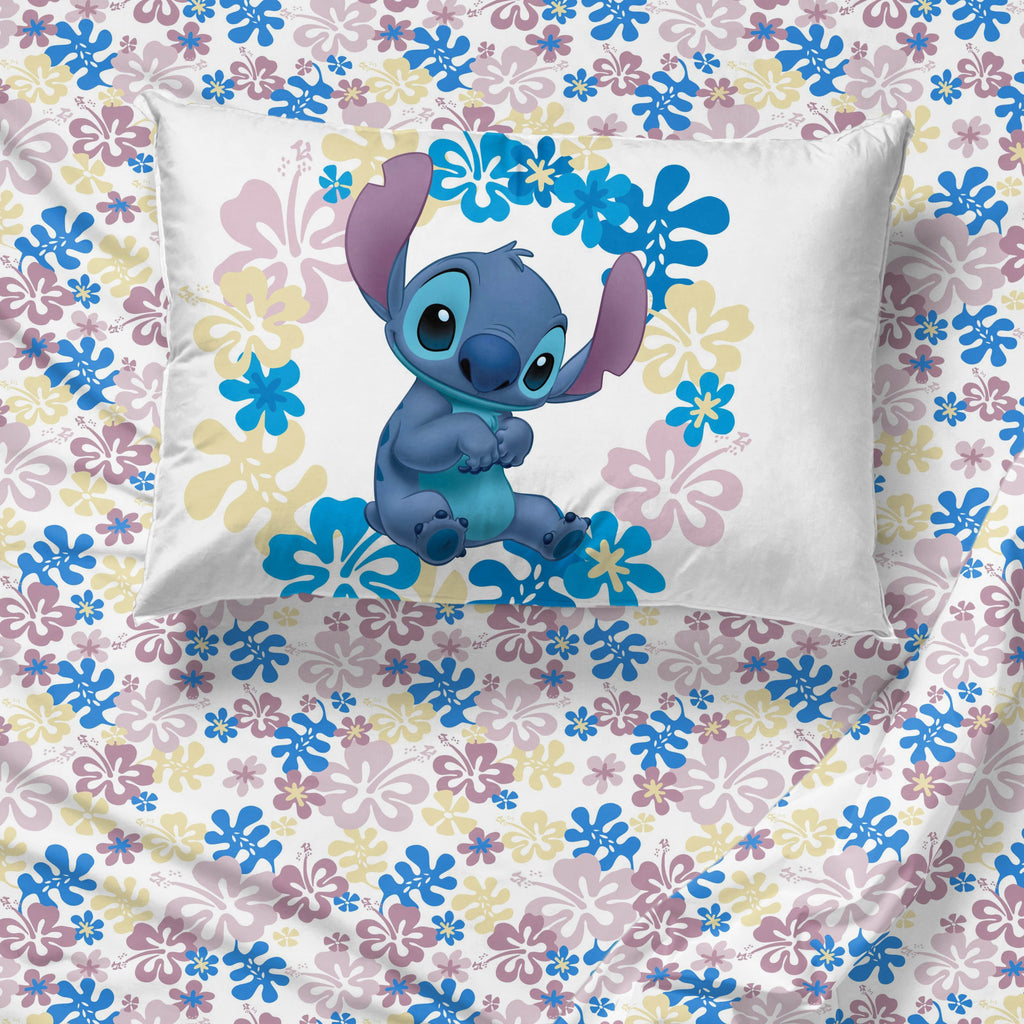 Heavyweight Warmth Lilo and Stitch Sweet Stitch 5 Piece Twin Size Kids Comforter Set with Sham - Super Soft Bed Set for Kids - Luxurious Quilted Duvet Cover Set Detail