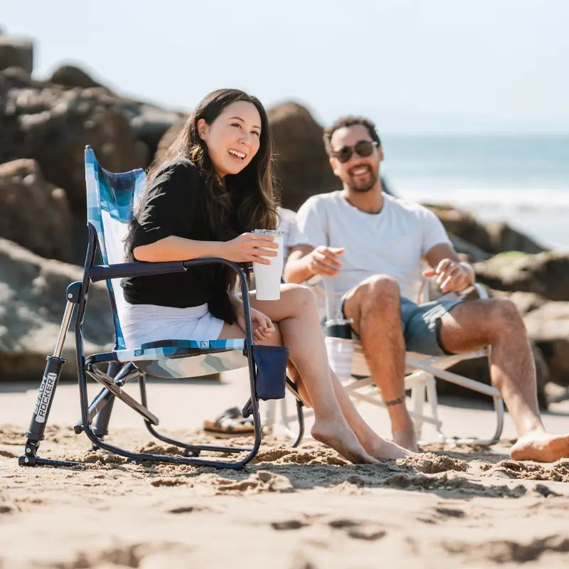 Heavy-Duty Freestyle Beach Rocker - Choice 712 - Heavy-Duty Kickback Rocker with Beverage Holder Detail