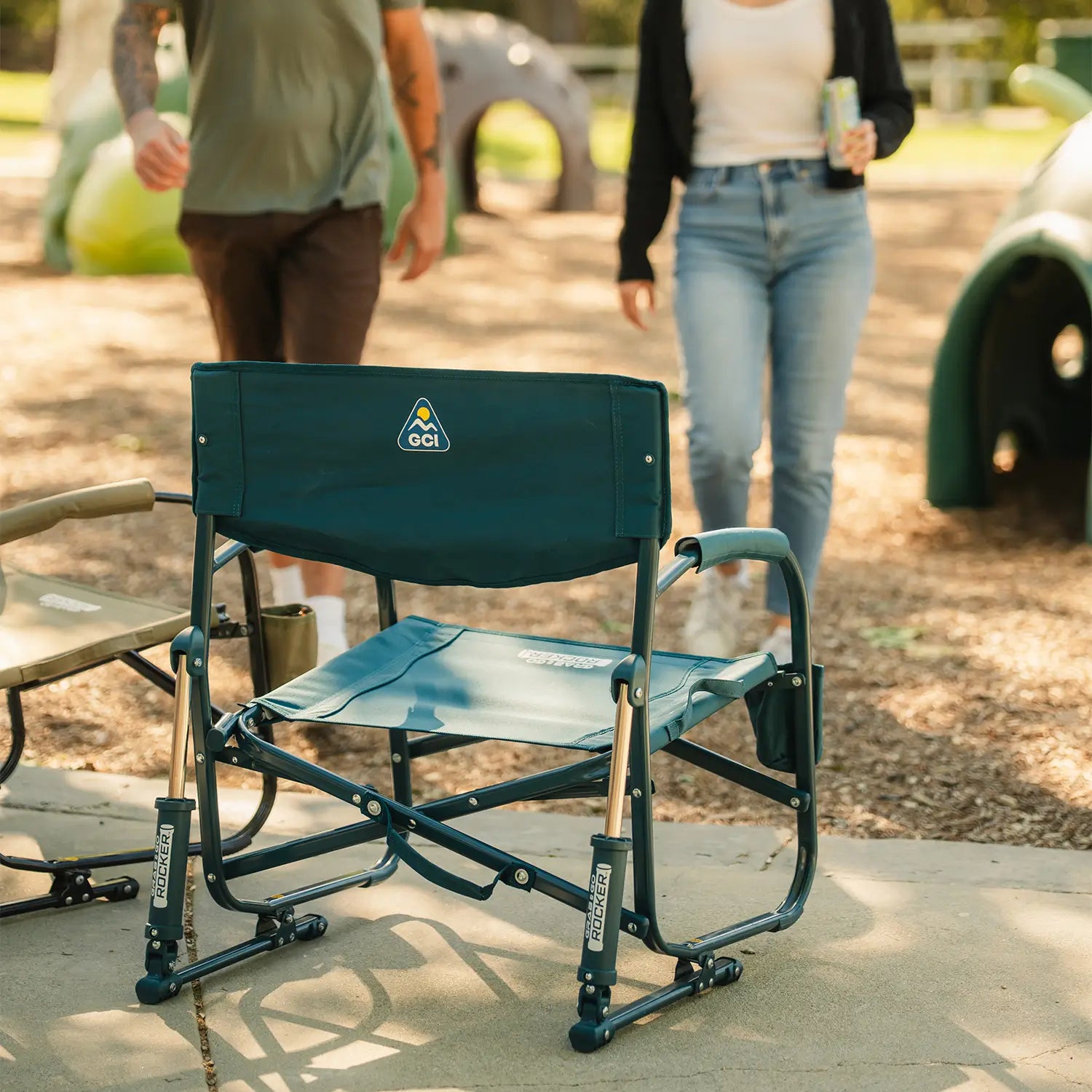Smooth Motion Grab & Go Rocker - Choice 551 - Patented Spring-Action Rocking Chair for Camping Detail