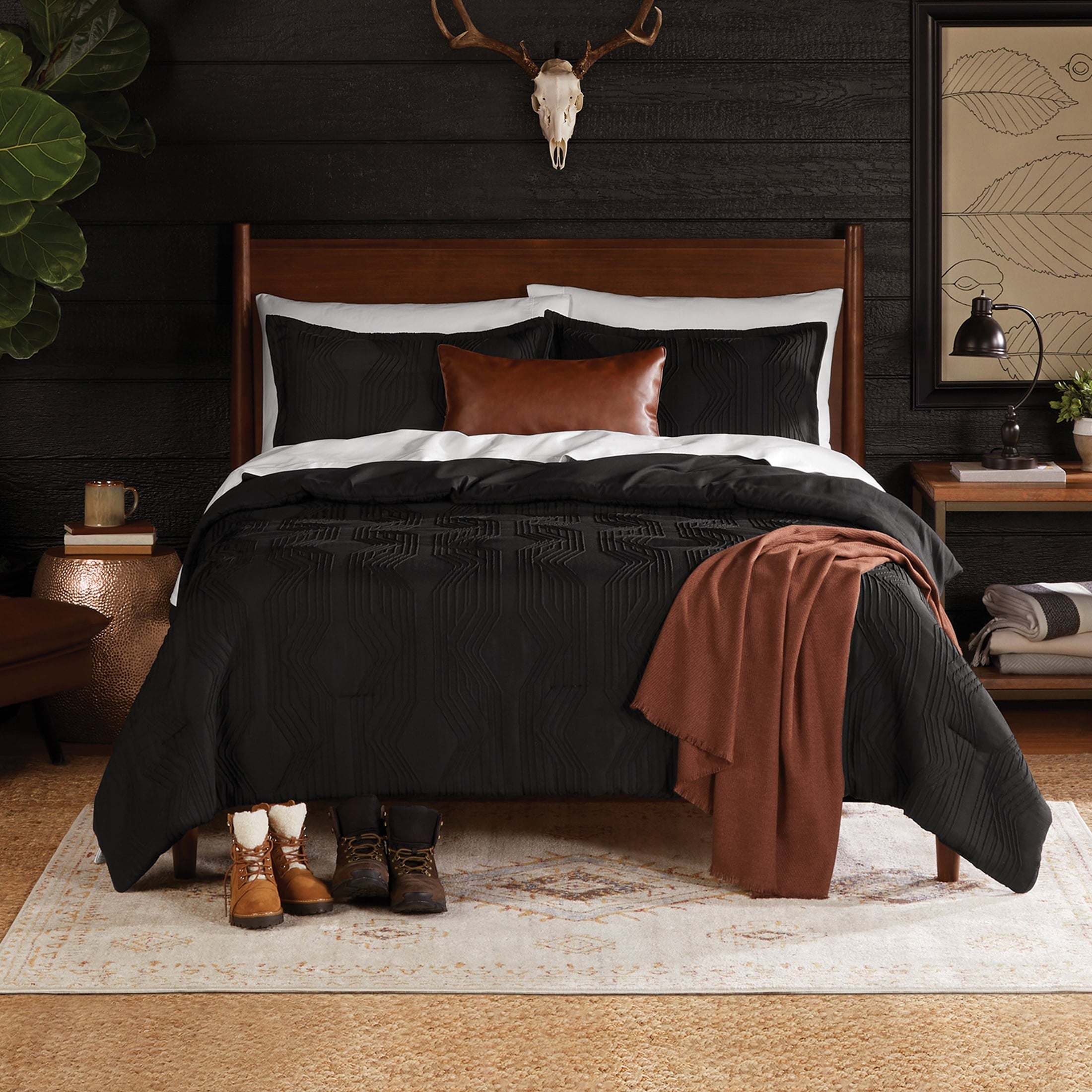 Luxurious Quilted Full/Queen Comforter Set, All-Season, 5-Piece, Black Jacquard Geo - Cloud-Like Soft Lightweight Bed Comforter - Default Title