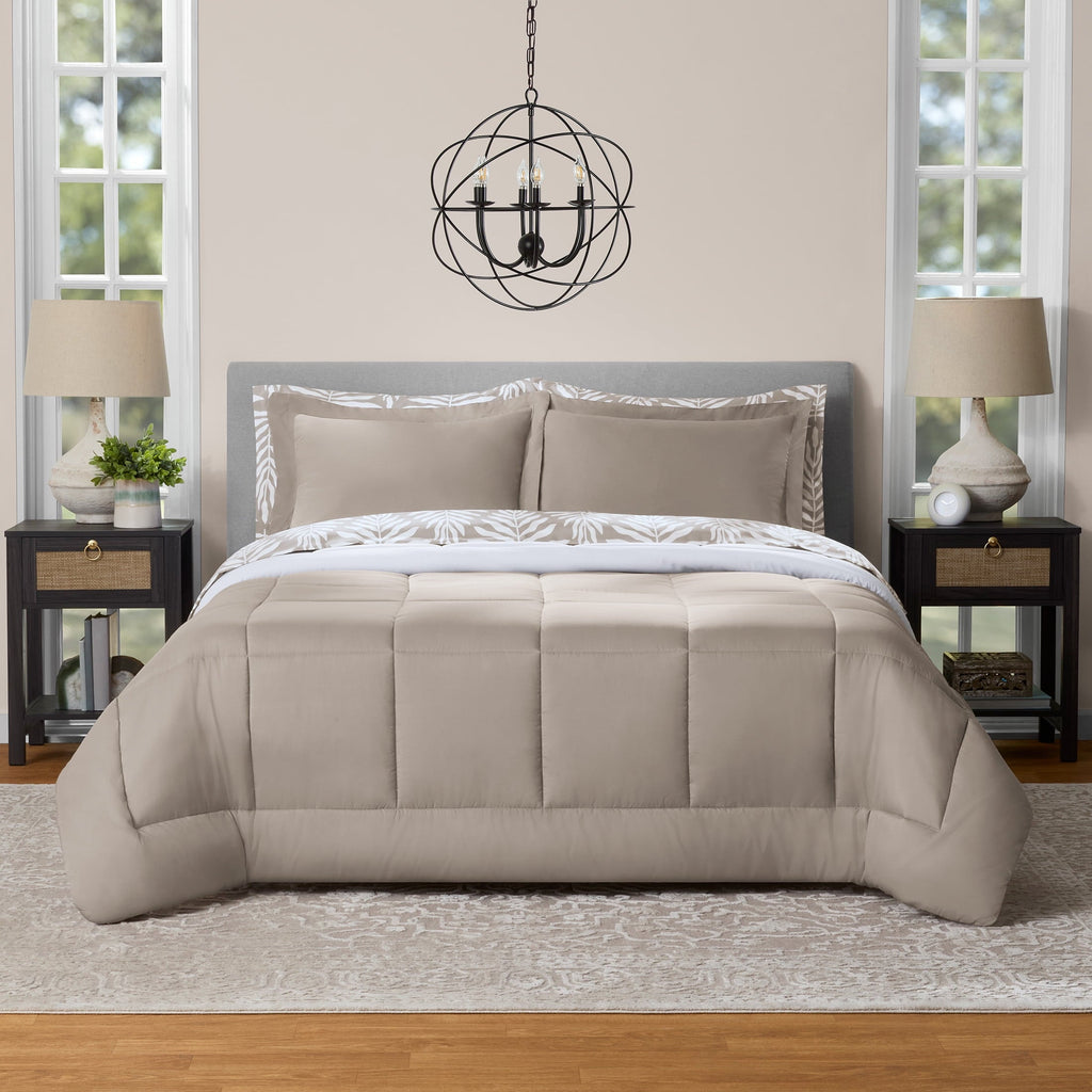 Luxurious Quilted All in One Reversible Comforter and Sheet Set- 7 Piece, Queen, Beige Palm - Hypoallergenic Ultra-Fluffy Quilt for Winter - Default Title