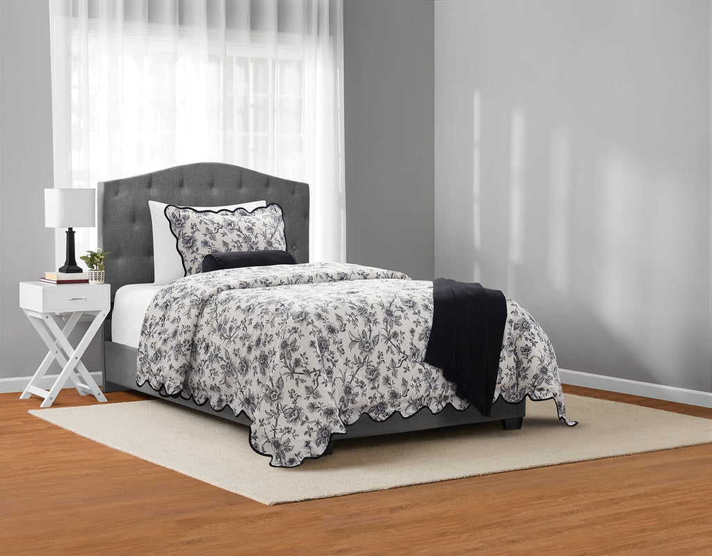 Fluffy Down Alternative Floral Scallop 4-Piece White/Black Comforter Set, Twin/Twin XL - All-Season Down Alternative Comforter Insert - Default Title
