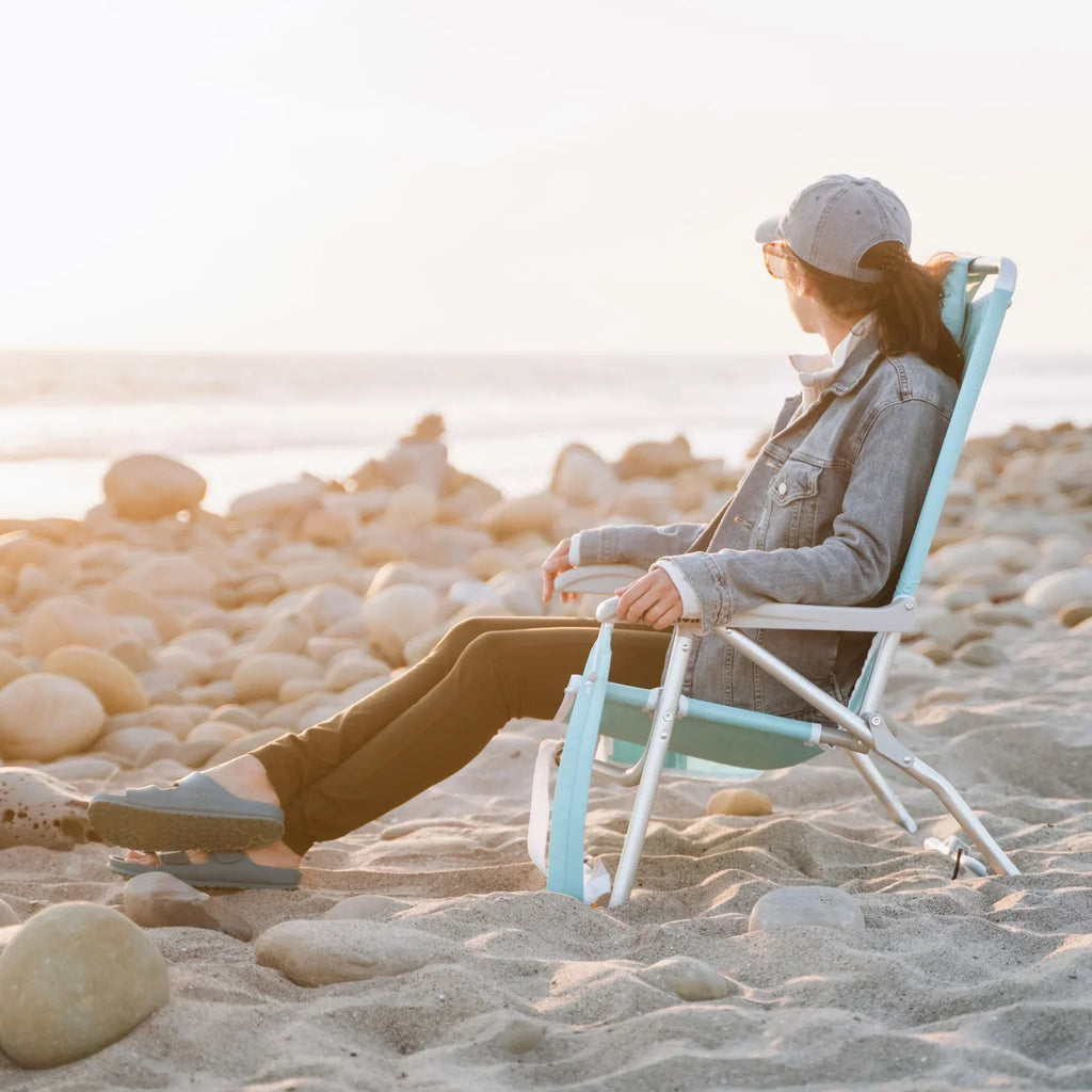 Low-Profile Bi-Fold Beach Chair - Choice 601 - Rust-Resistant Aluminum Sand-Friendly Lounge Chair Detail