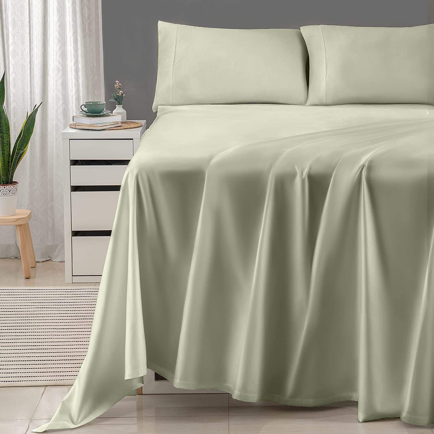 Ultra-Soft 600 Thread Count 4-Piece Queen Bed Sheet Set, Sateen Weave, Sage Green - Cooling Hotel Quality Bedding Sheets and Pillowcases - Default Title