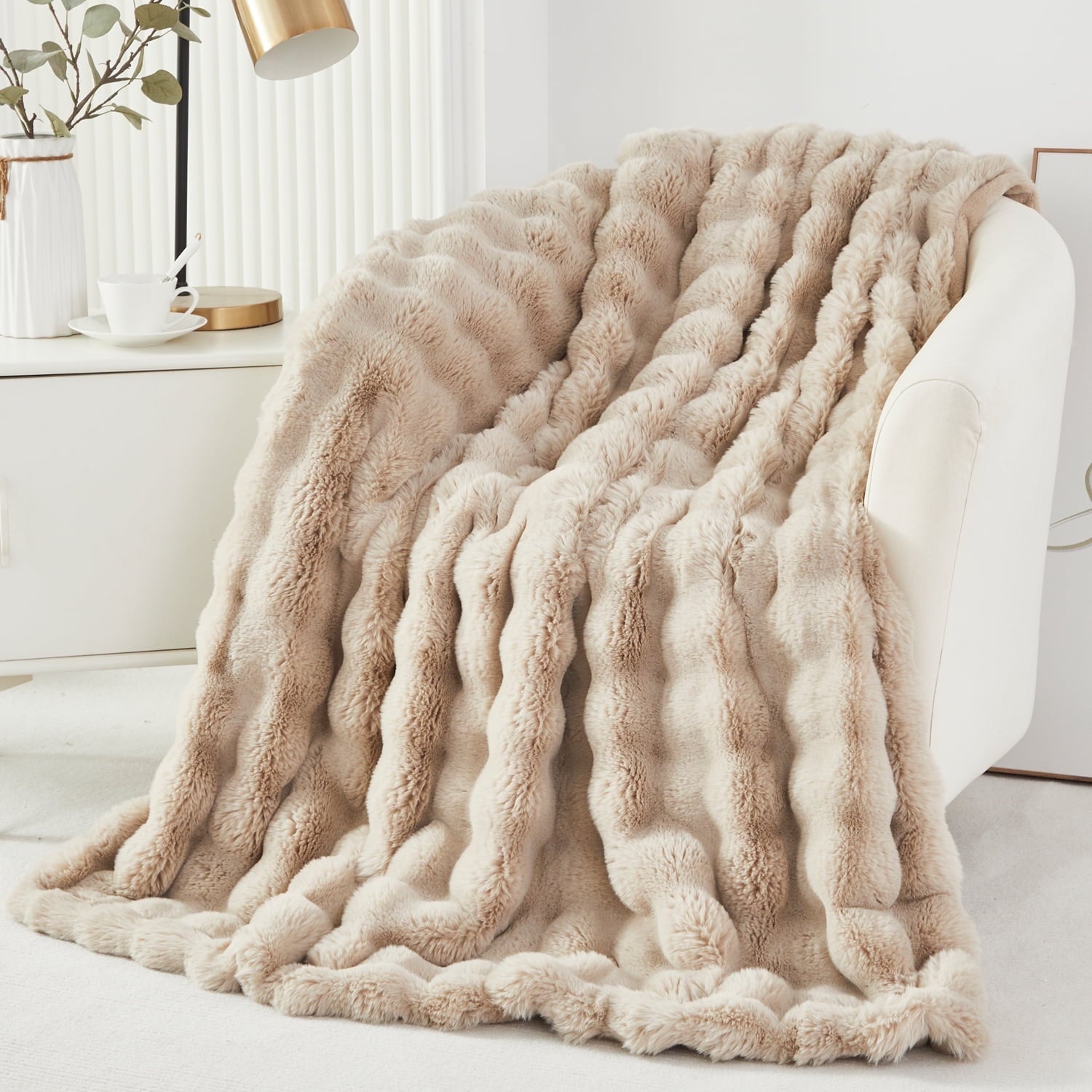Super Soft Flannel Taupe Faux Fur Bubble Blankets for Couch Chair Sofa Luxury Fluffy Thick Bubble Throw Blanket Furry Blanket Fuzzy Soft... - Cozy Fleece Throw Blanket for Couch & Bed - Default Title