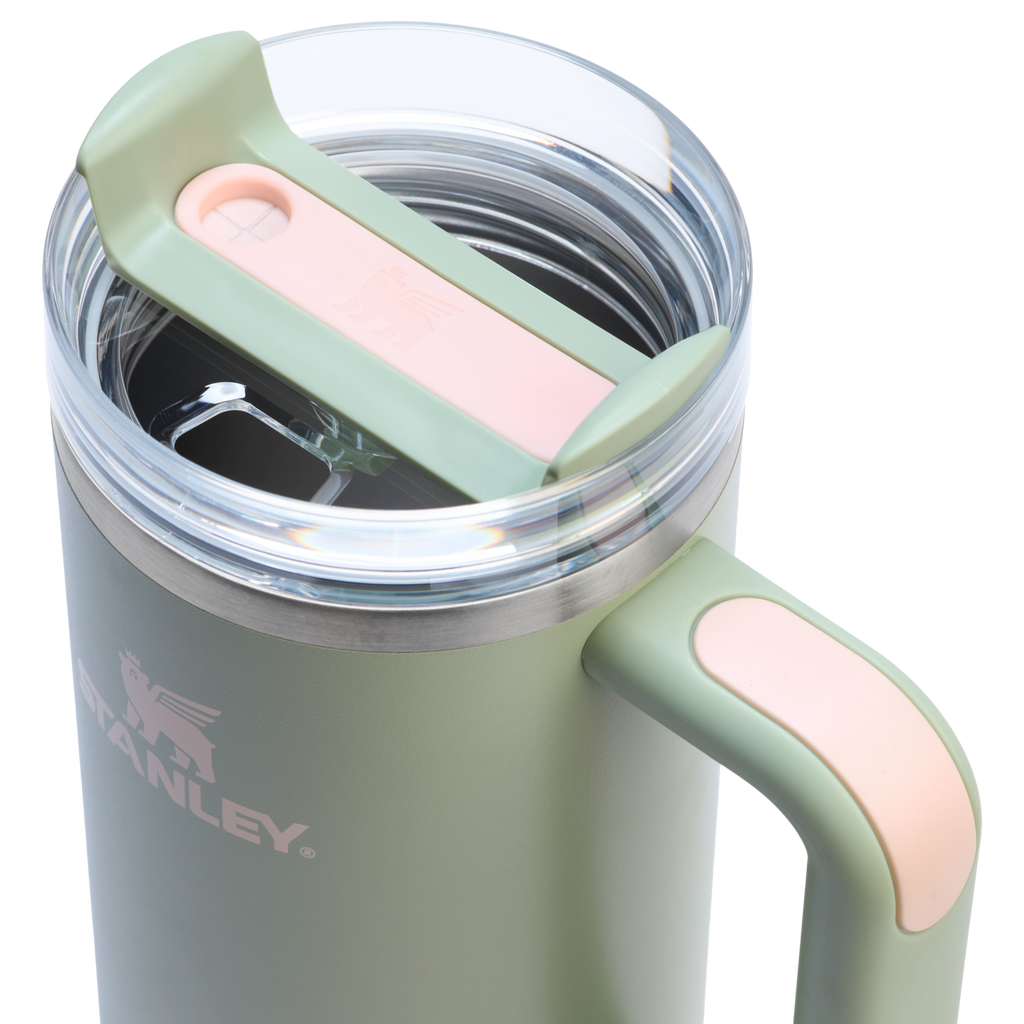 Double-Wall Vacuum The Quencher H2.0 Flowstate Tumbler | Stanley Create D331C - 40oz Large Capacity Car-Cup Friendly Quencher Detail