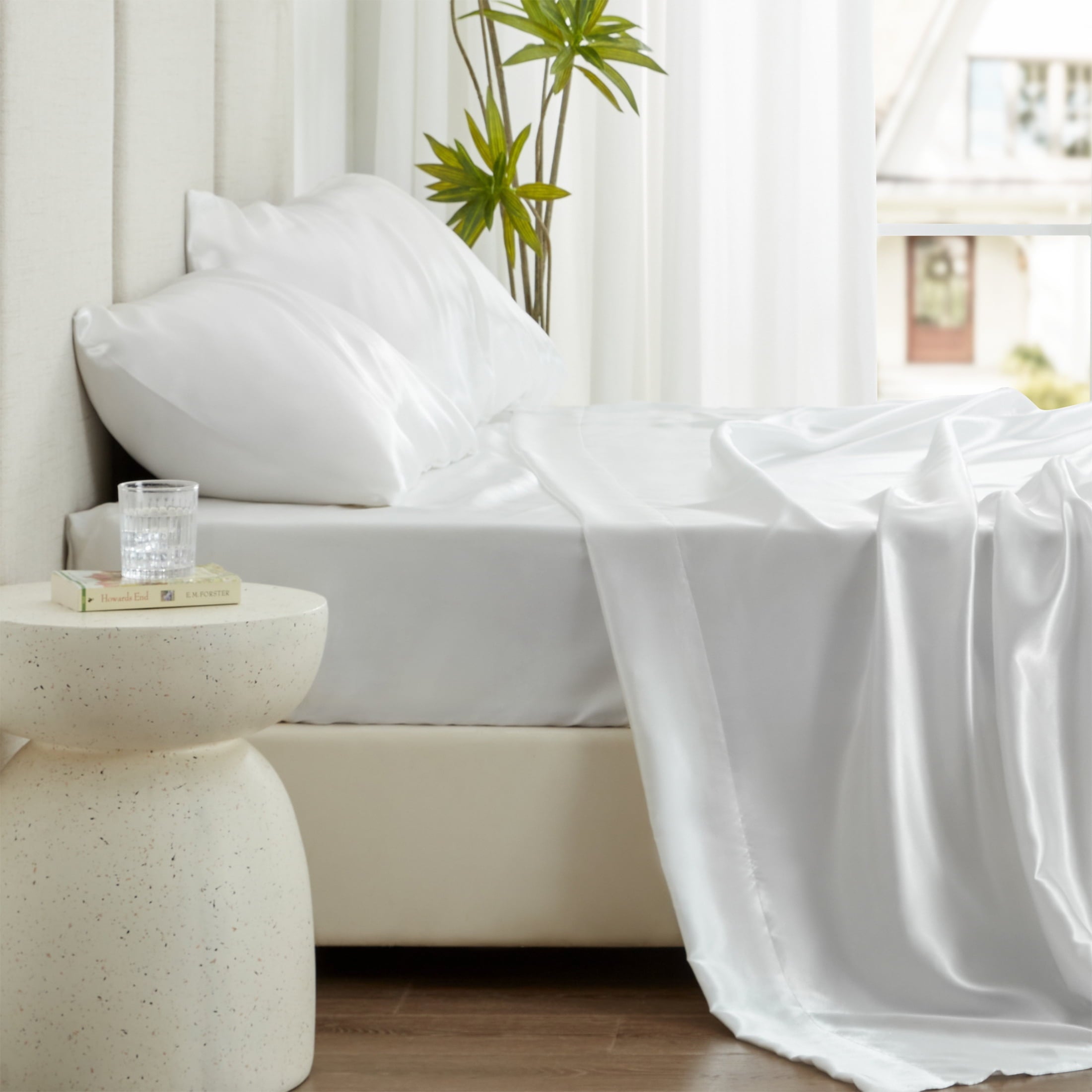 Wrinkle-Resistant Satin Sheets Full Sheet Set Deep Pocket Luxury Silky Bed Sheets for Hair and Skin 4 Pieces, White - Cooling Hotel Quality Bedding Sheets and Pillowcases Detail