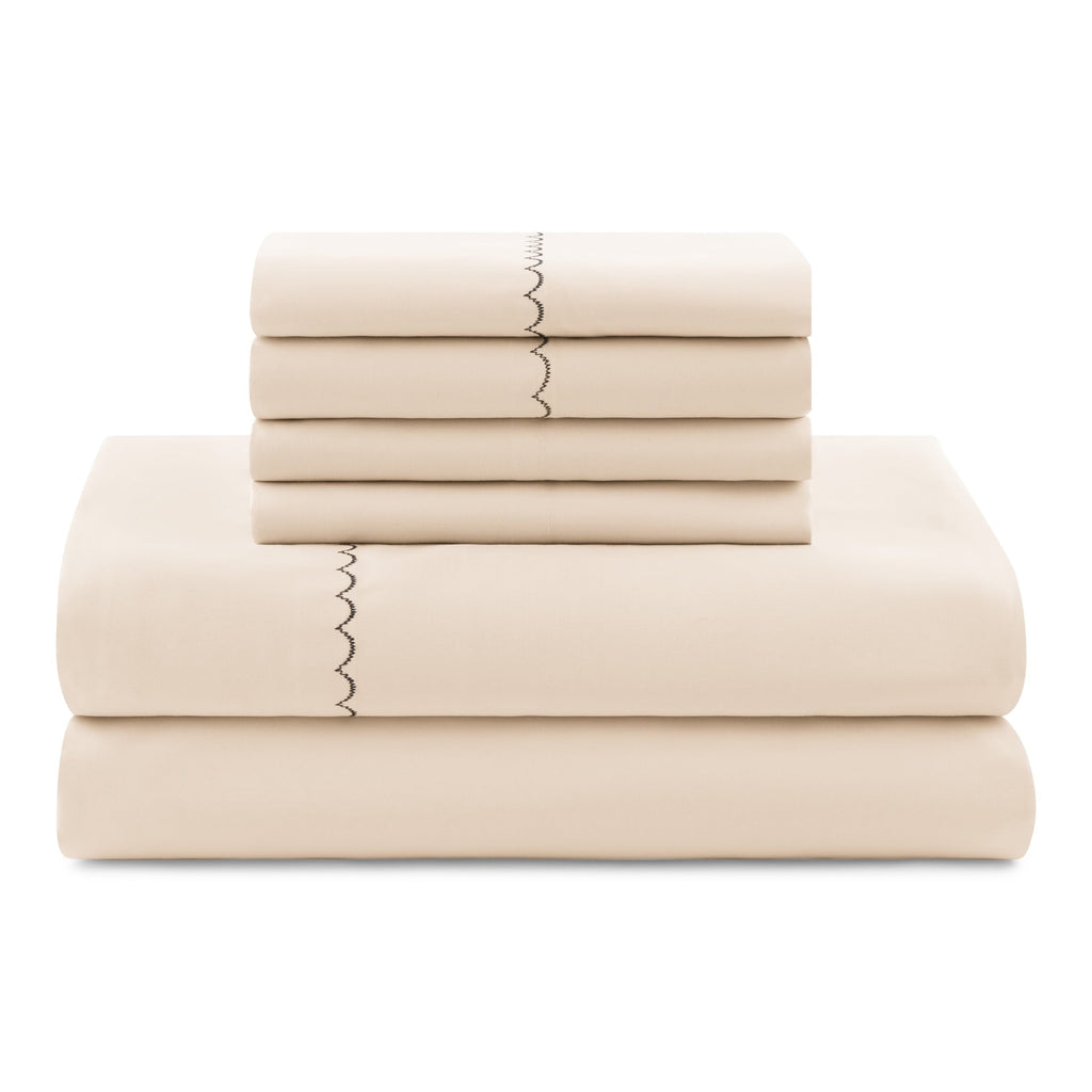 Luxurious Quilted Soft Touch Bed in a Bag 11-Piece Reversible Tan & Black Striped Comforter Set with Sheets, Queen - Hypoallergenic Ultra-Fluffy Quilt for Winter Detail