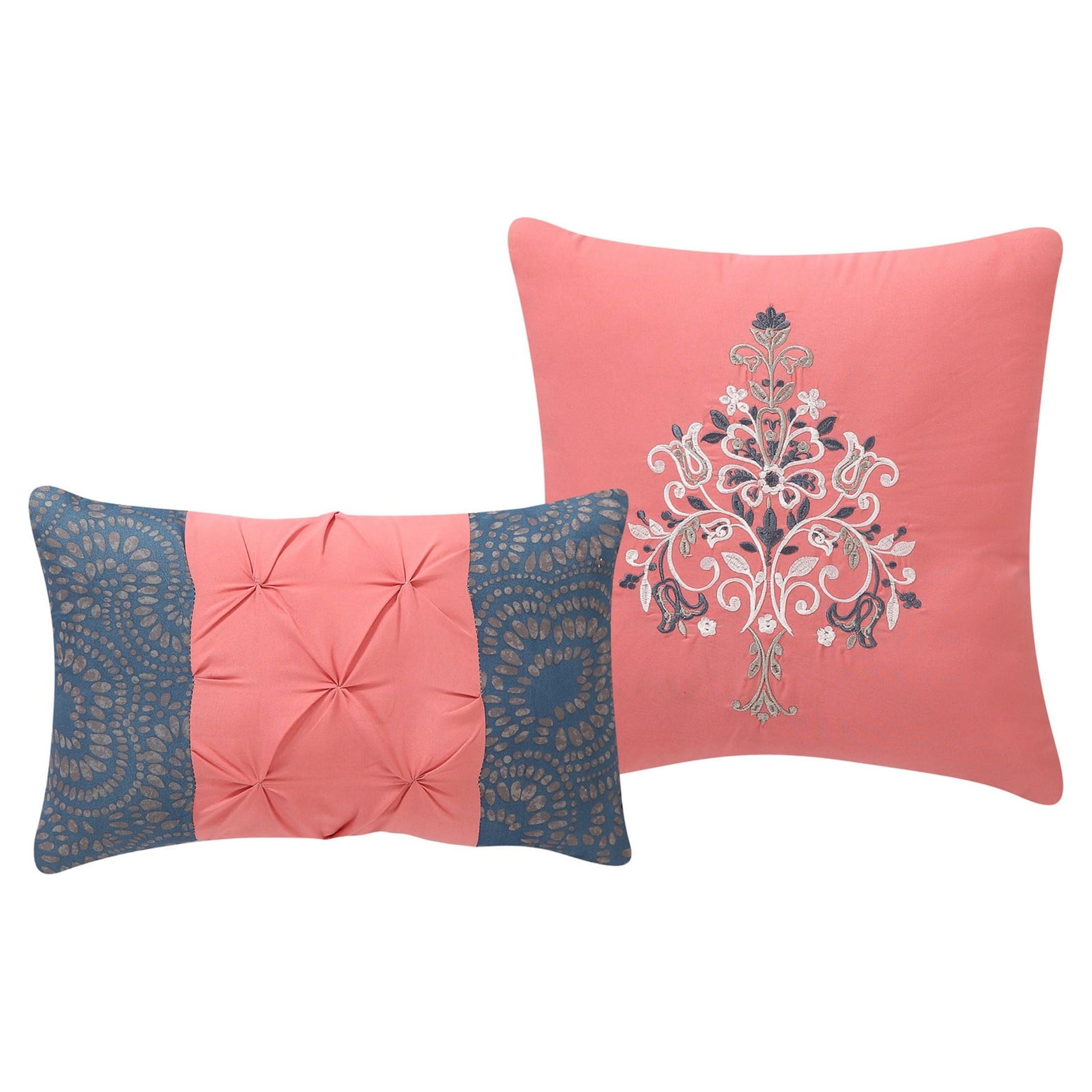 Heavyweight Warmth Casa Real 5-Piece Coral Damask Reversible Comforter Set, King, Adult, Unisex - All-Season Down Alternative Comforter Insert Detail