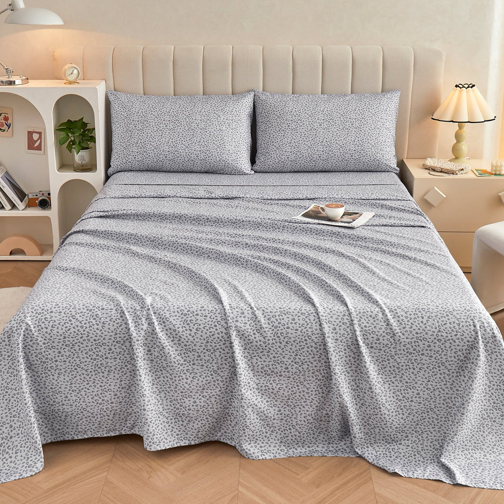 Wrinkle-Resistant Floral King Sheets, Soft Breathable Microfiber Printed Bed Sheet Set, Deep Pocket Non-Slip Fitted Sheet Included - Cooling Hotel Quality Bedding Sheets and Pillowcases Detail