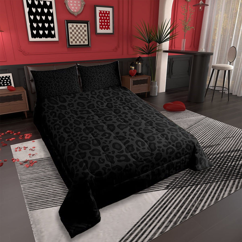 Fluffy Down Alternative Leopard Print Comforter Set Full Size,Abstract Cheetah Texture Bedding Set,Women Room Decor,Rustic Farmhouse Retro Do... - Cloud-Like Soft Lightweight Bed Comforter Detail