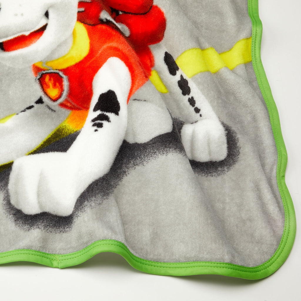 Lightweight Warm Kids Coral Fleece Throw, 46 x60 - Super Soft Reversible Sherpa Flannel Blanket Detail