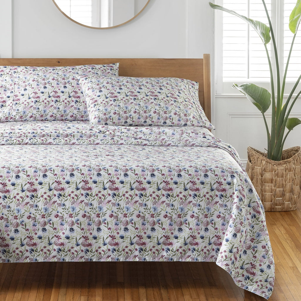 Breathable Luxury 4-Piece 300 Thread Count Bashful Blooms Cool Cotton Sateen Bed Sheet Set, Queen - Luxury Bed Sheet Set with Deep Pockets Detail