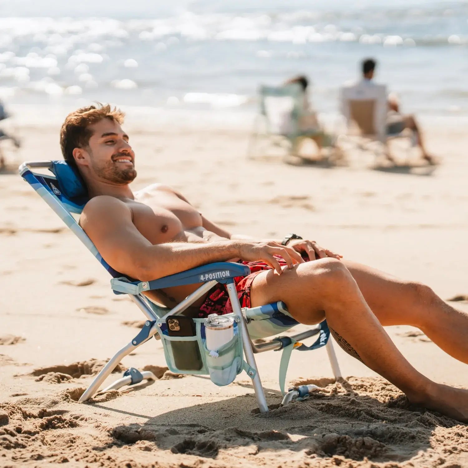 Low-Profile Bi-Fold Beach Chair - Choice 601 - Rust-Resistant Aluminum Sand-Friendly Lounge Chair Detail